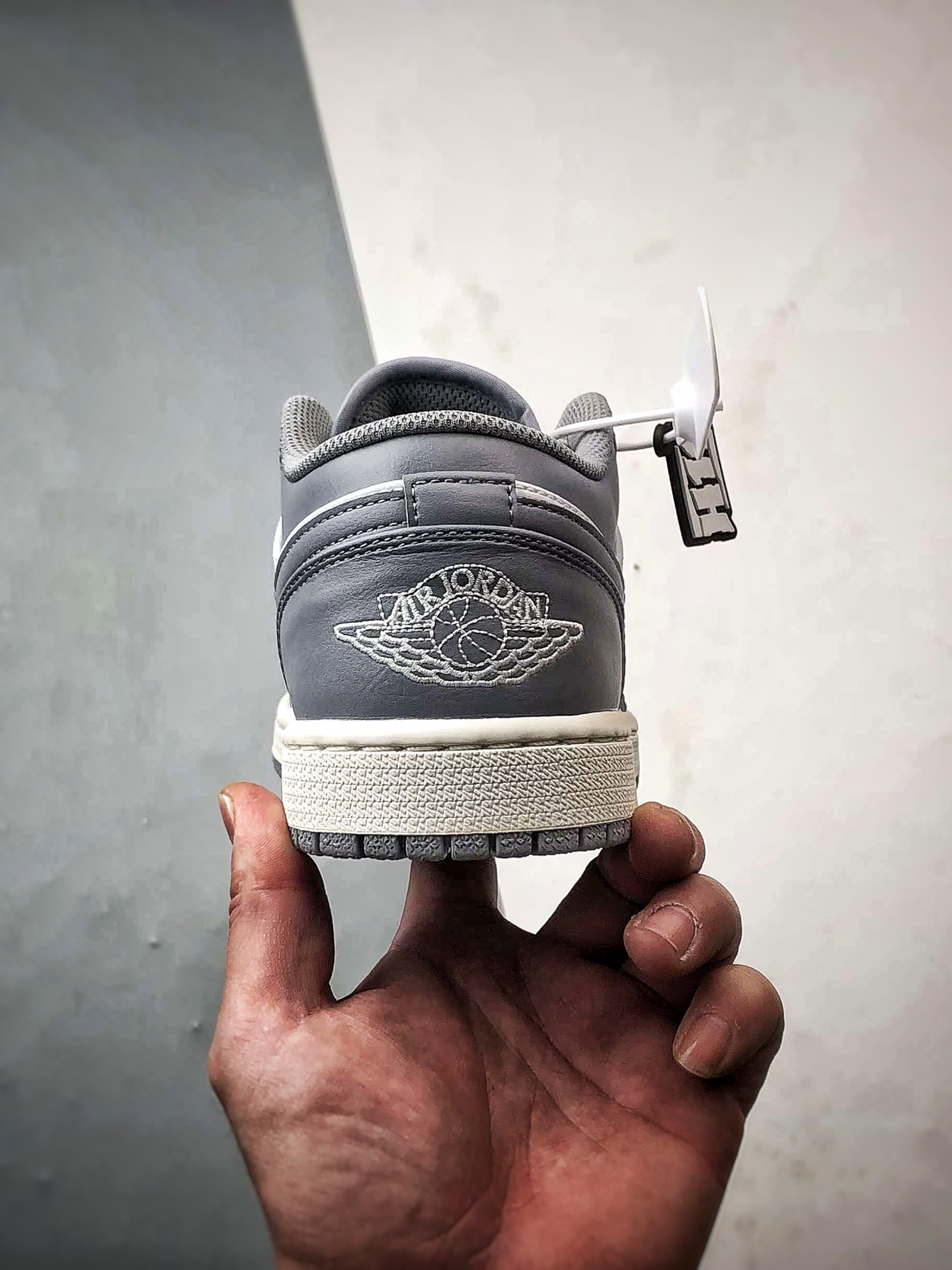 Air Jordan 1 Low 灰白 553558-053