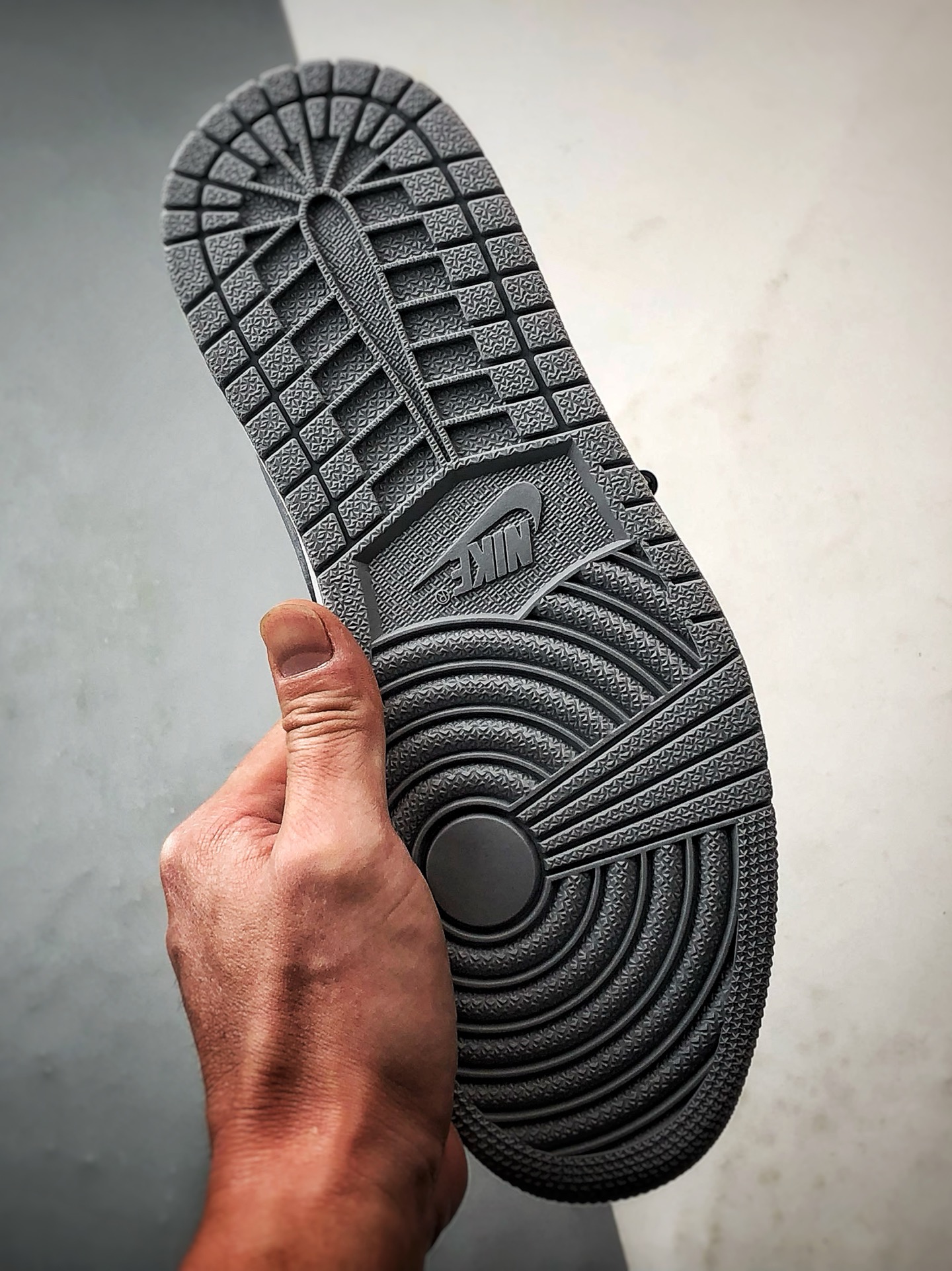 Air Jordan 1 Low 灰白 553558-053