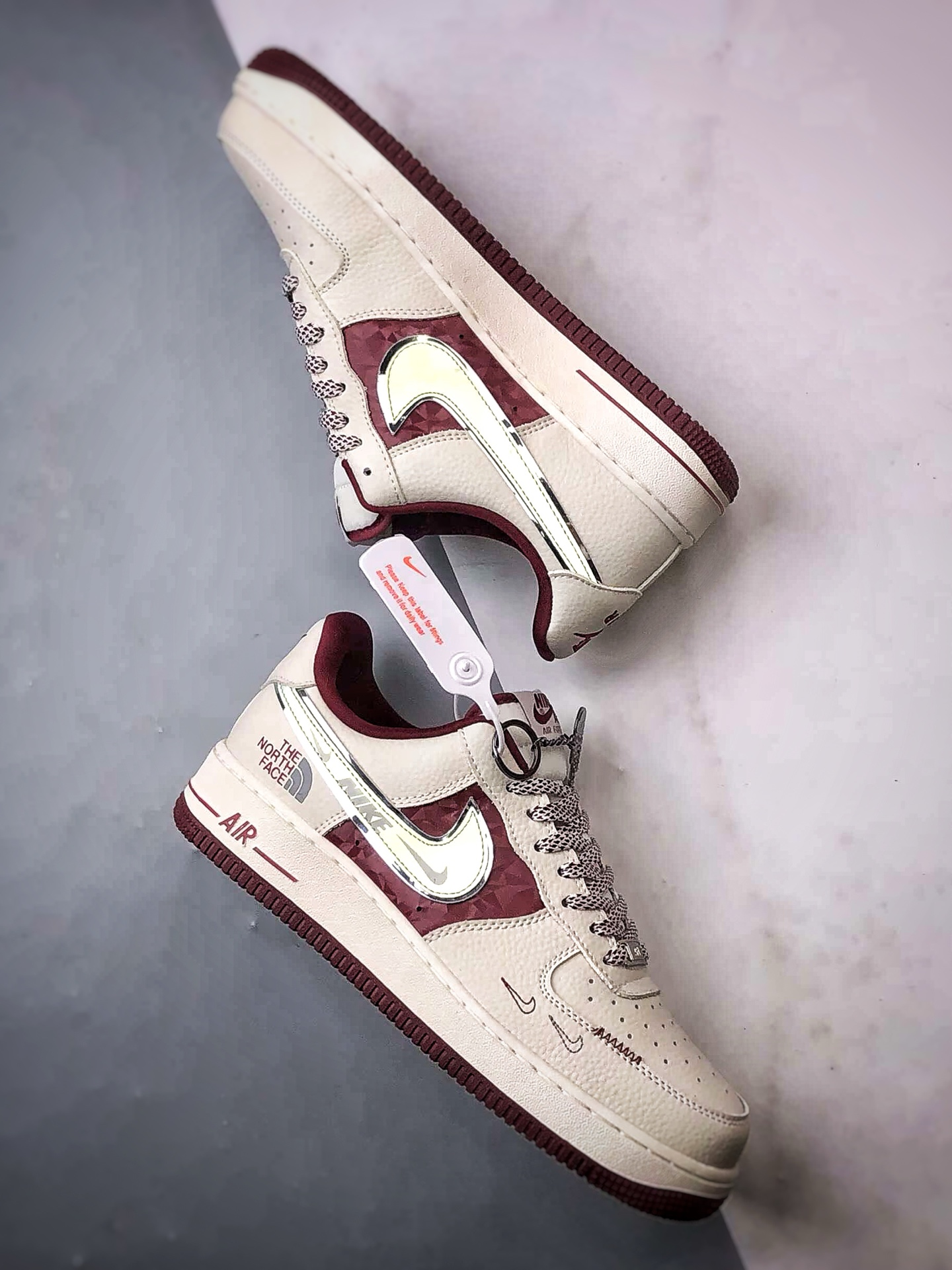 TNF x Air Force 1 Low 米酒红灰钩 DF0188-112 TNF x Air Force 1 Low 米酒红灰钩 DF0188-112