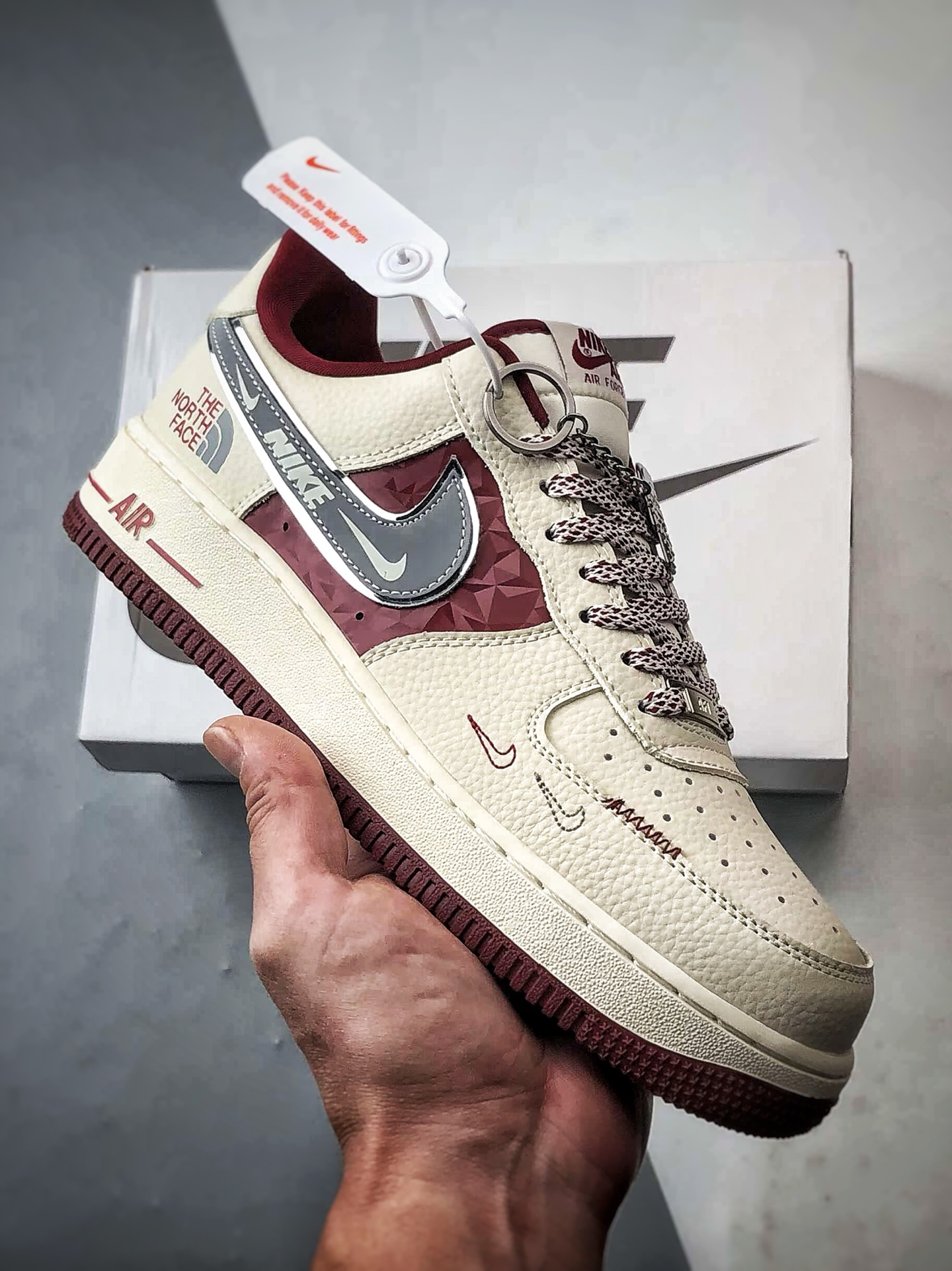 TNF x Air Force 1 Low 米酒红灰钩 DF0188-112 TNF x Air Force 1 Low 米酒红灰钩 DF0188-112
