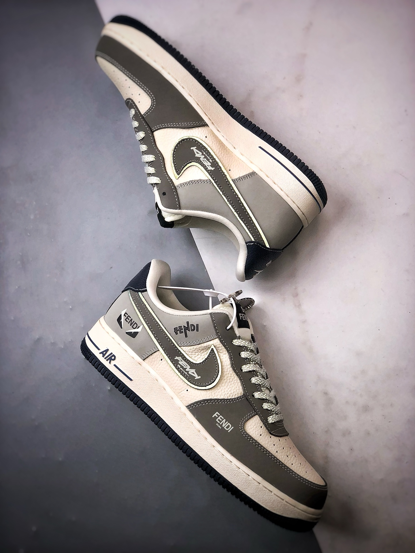 Fendi x Air Force 1 Low 米灰蓝 DF0188-110