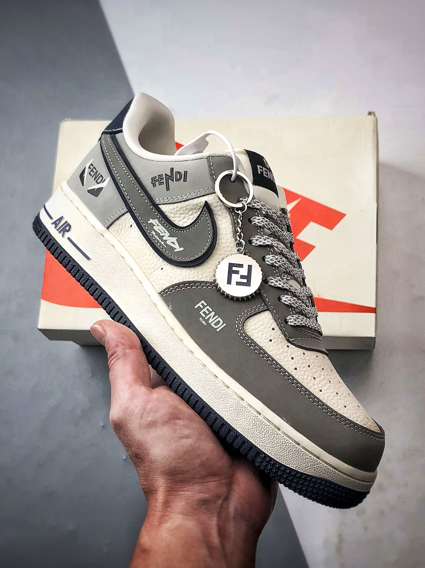 Fendi x Air Force 1 Low 米灰蓝 DF0188-110