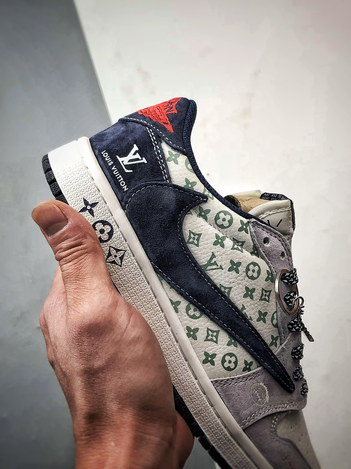 290 Air Jordan 1 Low ”高端定制” LV印花白灰蓝倒钩 DZ5899-035