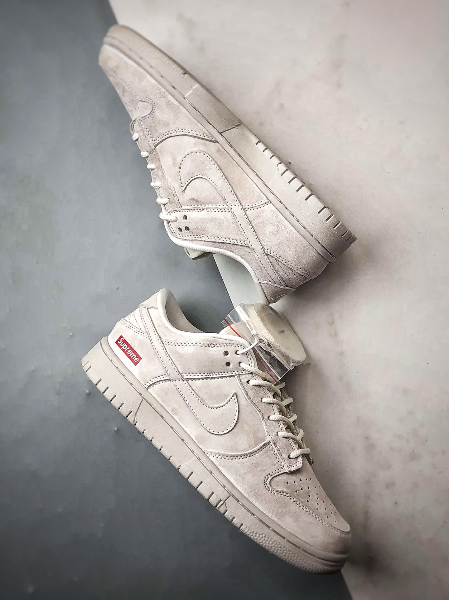 NK Dunk Low Retro ”DIY高端定制” Sup猪八米白色 低帮休闲运动板鞋 DD1988-005