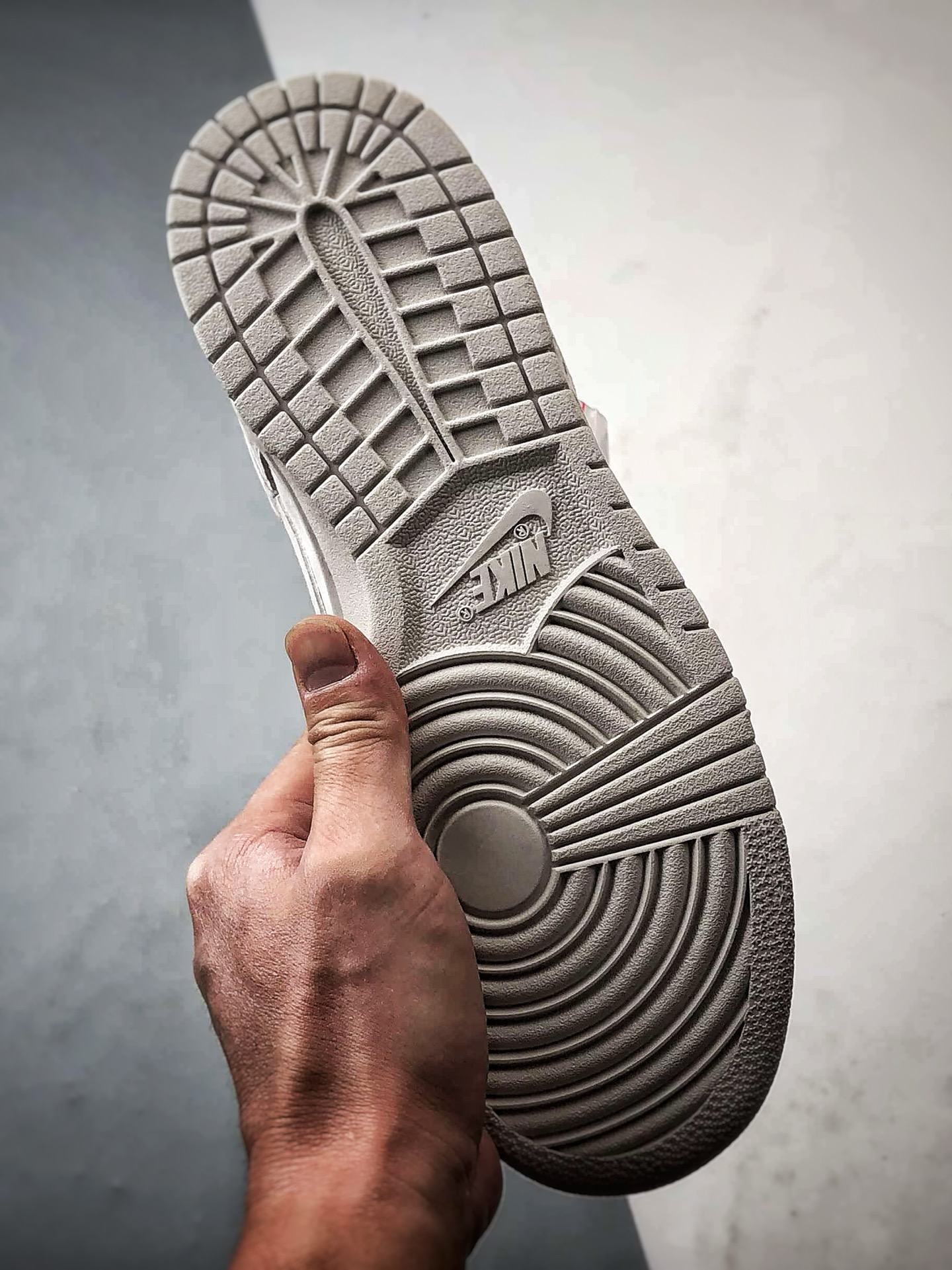 NK Dunk Low Retro ”DIY高端定制” Sup猪八米白色 低帮休闲运动板鞋 DD1988-005