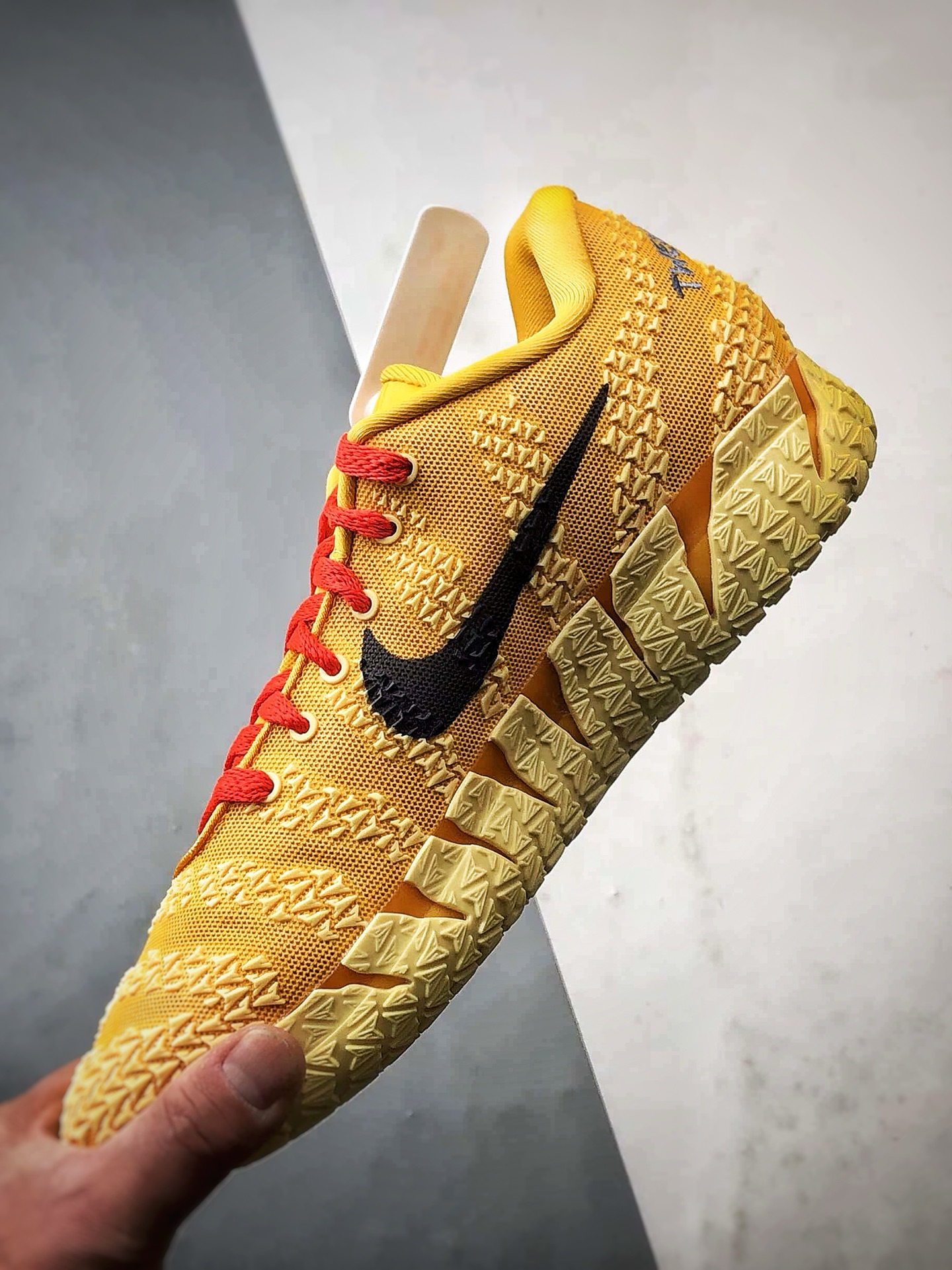 NK Ja 3 莫兰特3代 蓝黄鸳鸯 灭世纯原 颠覆革新 全码出货 HQ2794-700