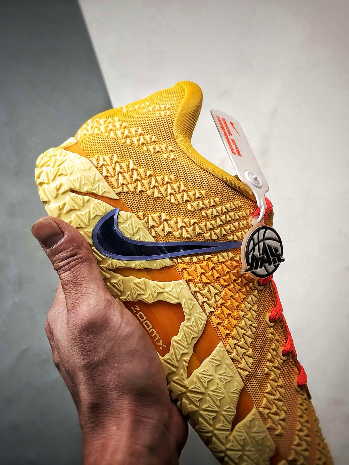 NK Ja 3 莫兰特3代 蓝黄鸳鸯 灭世纯原 颠覆革新 全码出货 HQ2794-700