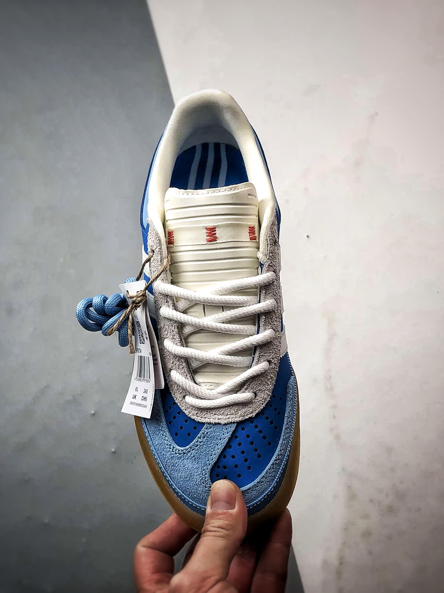 Bad Bunny x AD Originals Gazelle Indoor 蓝白灰 联名款三叶草复古休闲运动板鞋 IF9734