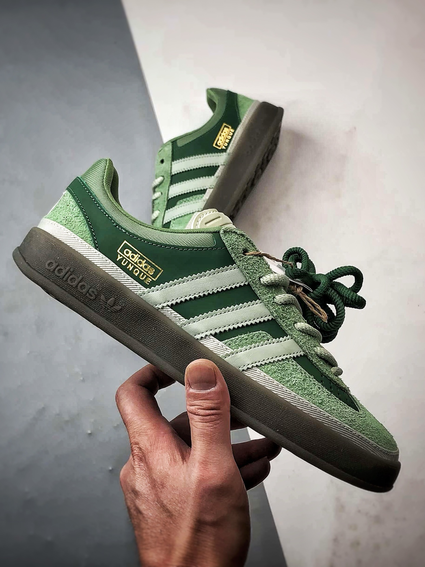 Bad Bunny x AD Originals Gazelle Indoor 绿色 联名款三叶草复古休闲运动板鞋 JS5049