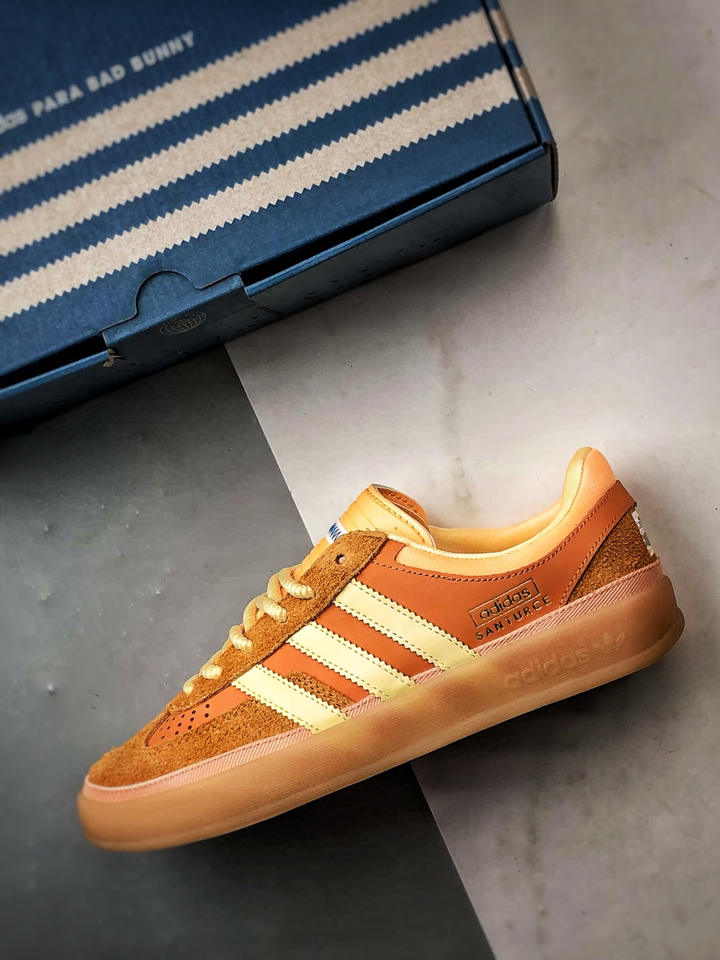 Bad Bunny x AD Originals Gazelle Indoor 橙色 联名款三叶草复古休闲运动板鞋 JS5050