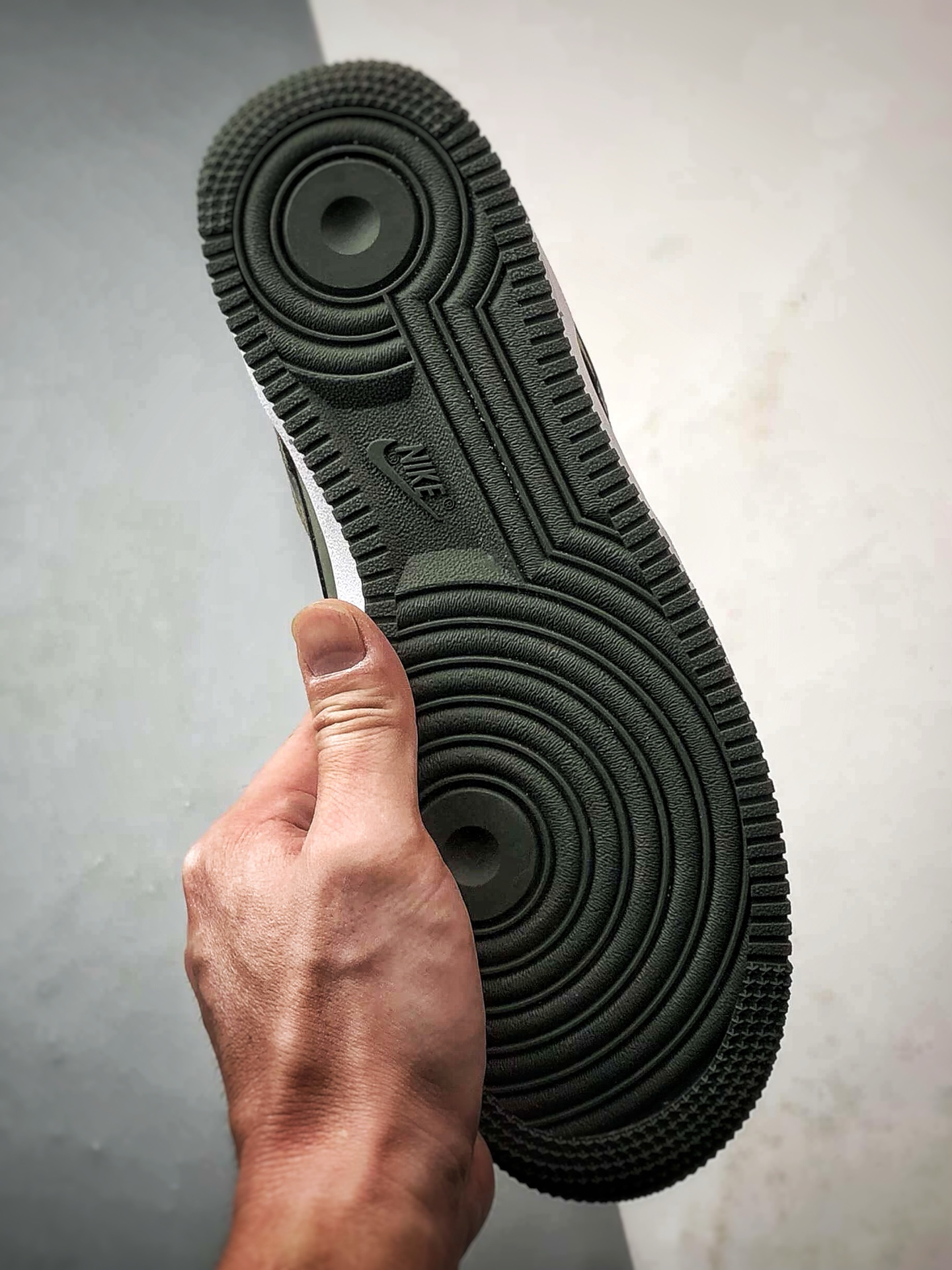 Air Force 1 '07 Low 绿白 IB6388-200