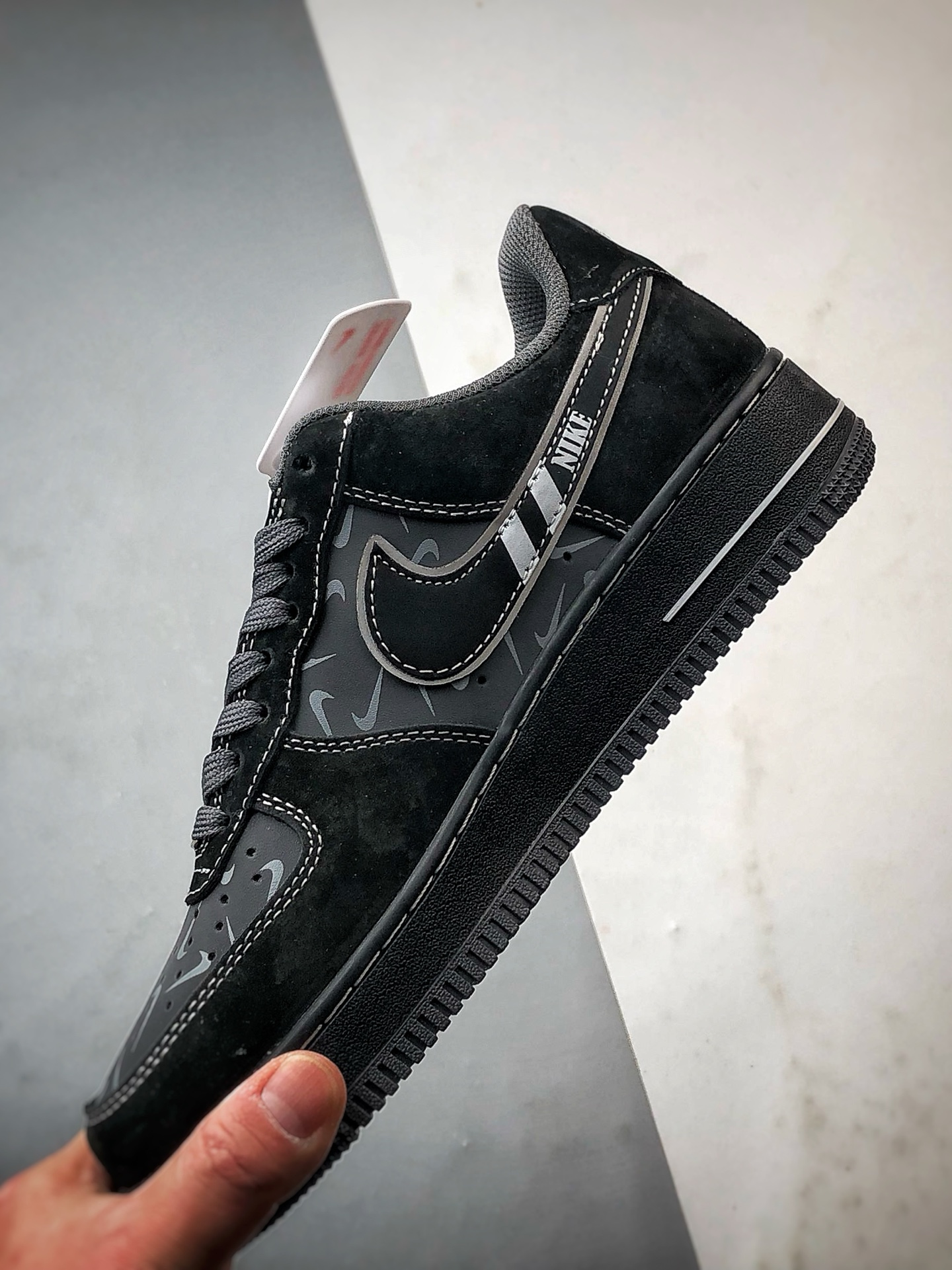 Fx Air Force 1 Low 涂鸦黑灰 DD8585-200