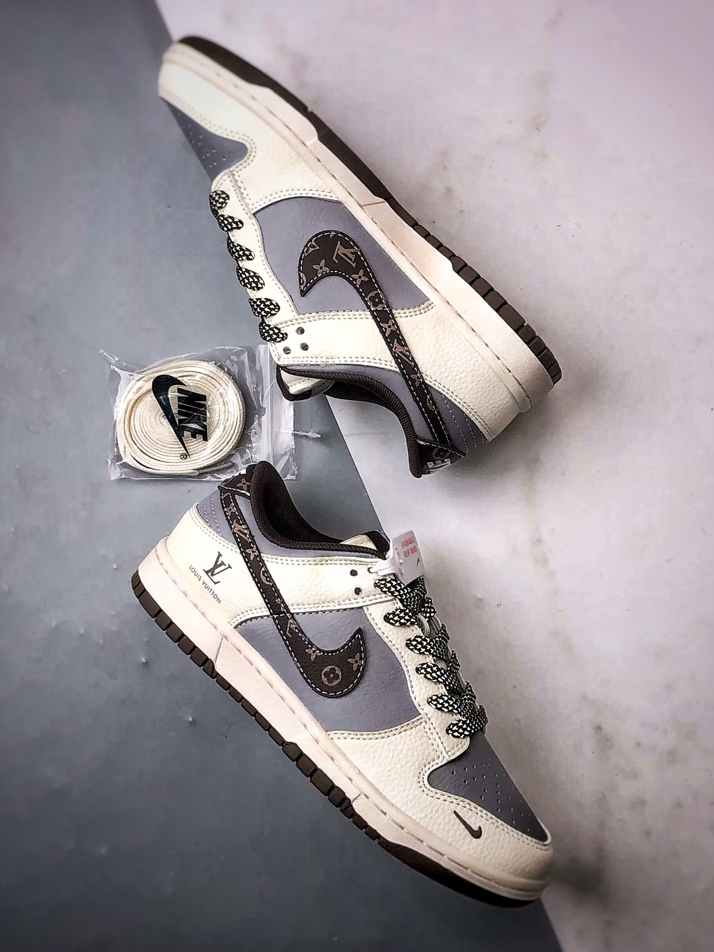 270 NK Dunk Low Retro ”DIY高端定制” LV米灰深棕 低帮休闲运动板鞋 XS6089-630