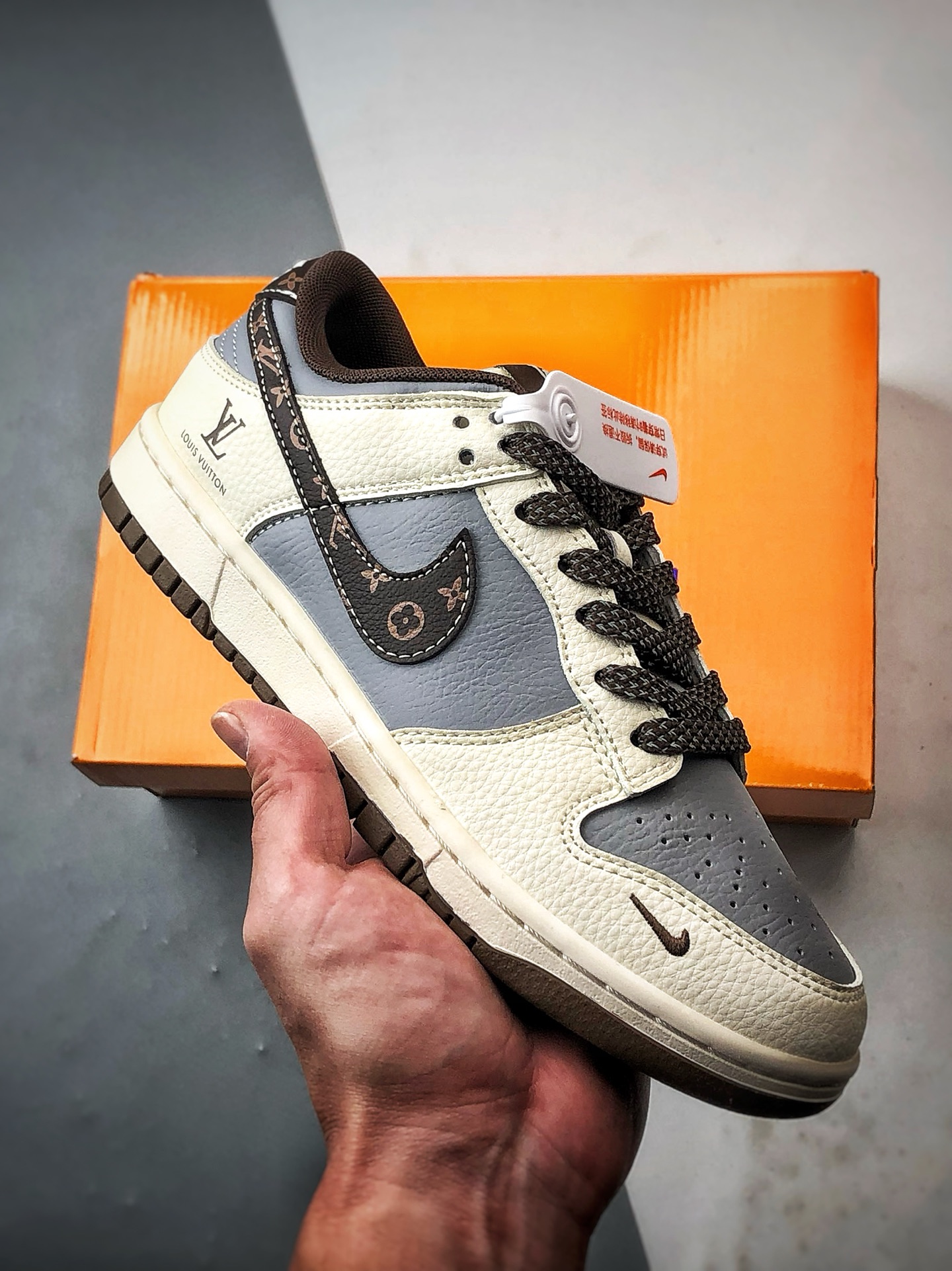 270 NK Dunk Low Retro ”DIY高端定制” LV米灰深棕 低帮休闲运动板鞋 XS6089-630
