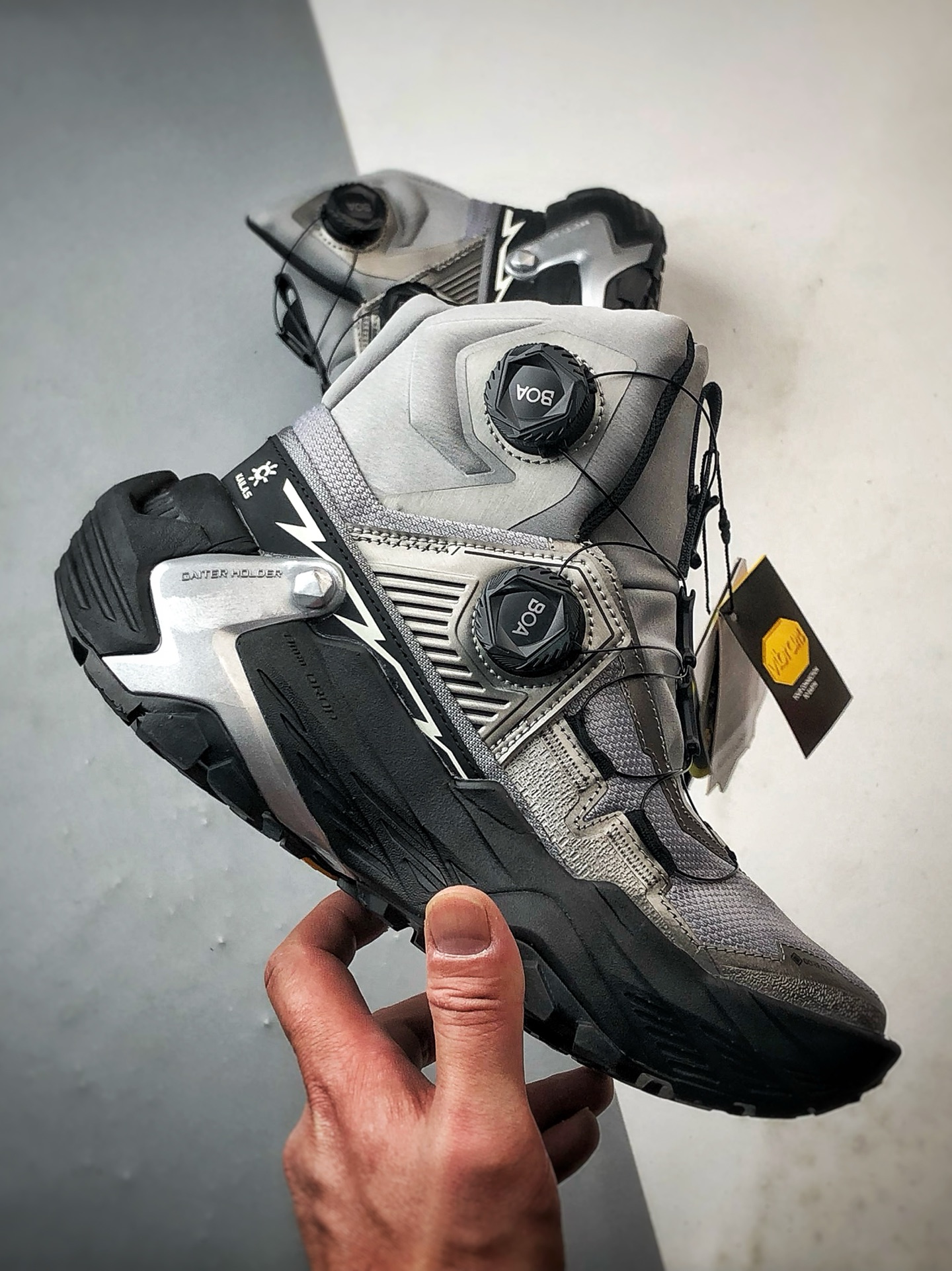 KAIL未来之YAN GTX HIGH 钛合金灰 运动高帮户外登山防水防滑轻量徒步鞋