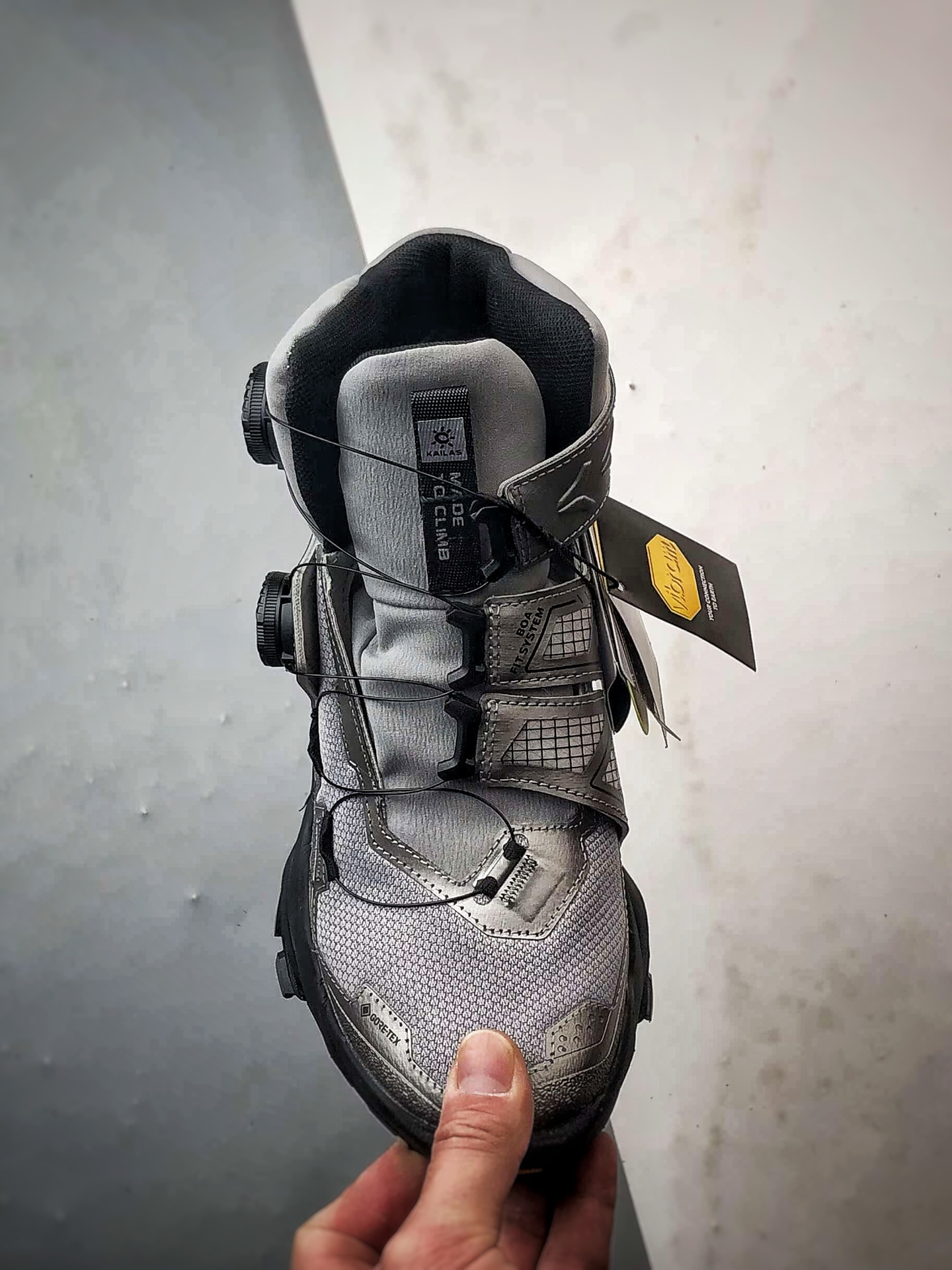 KAIL未来之YAN GTX HIGH 钛合金灰 运动高帮户外登山防水防滑轻量徒步鞋