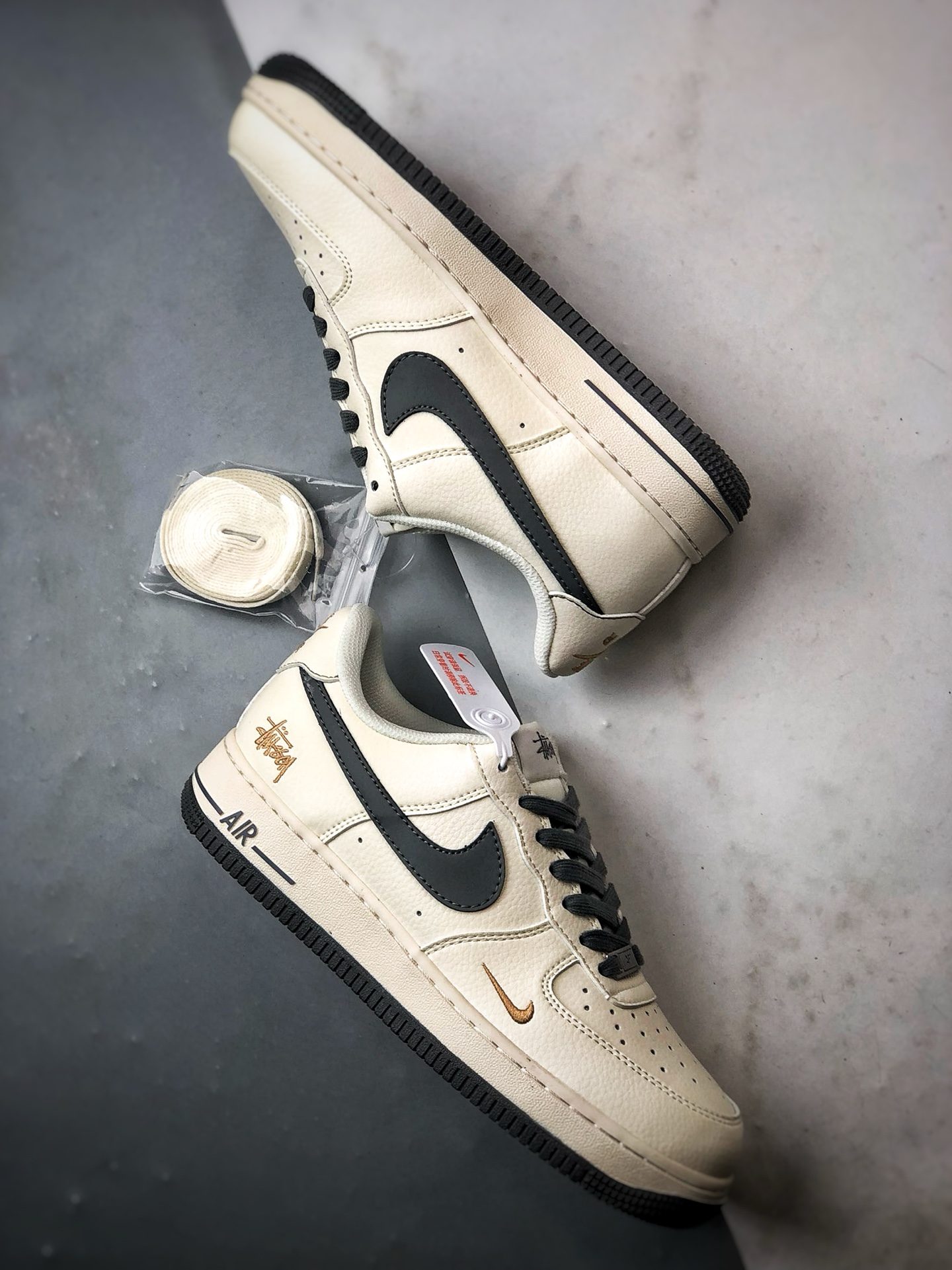 Stussy x Air Force 1 Low 米灰小金钩 XX3168-223