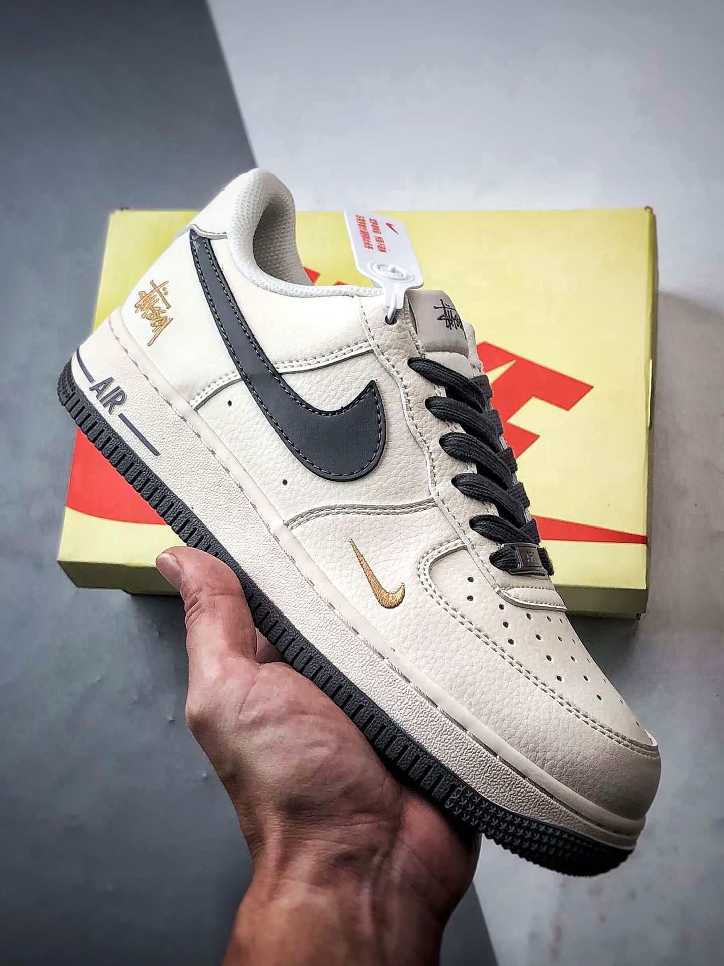 Stussy x Air Force 1 Low 米灰小金钩 XX3168-223