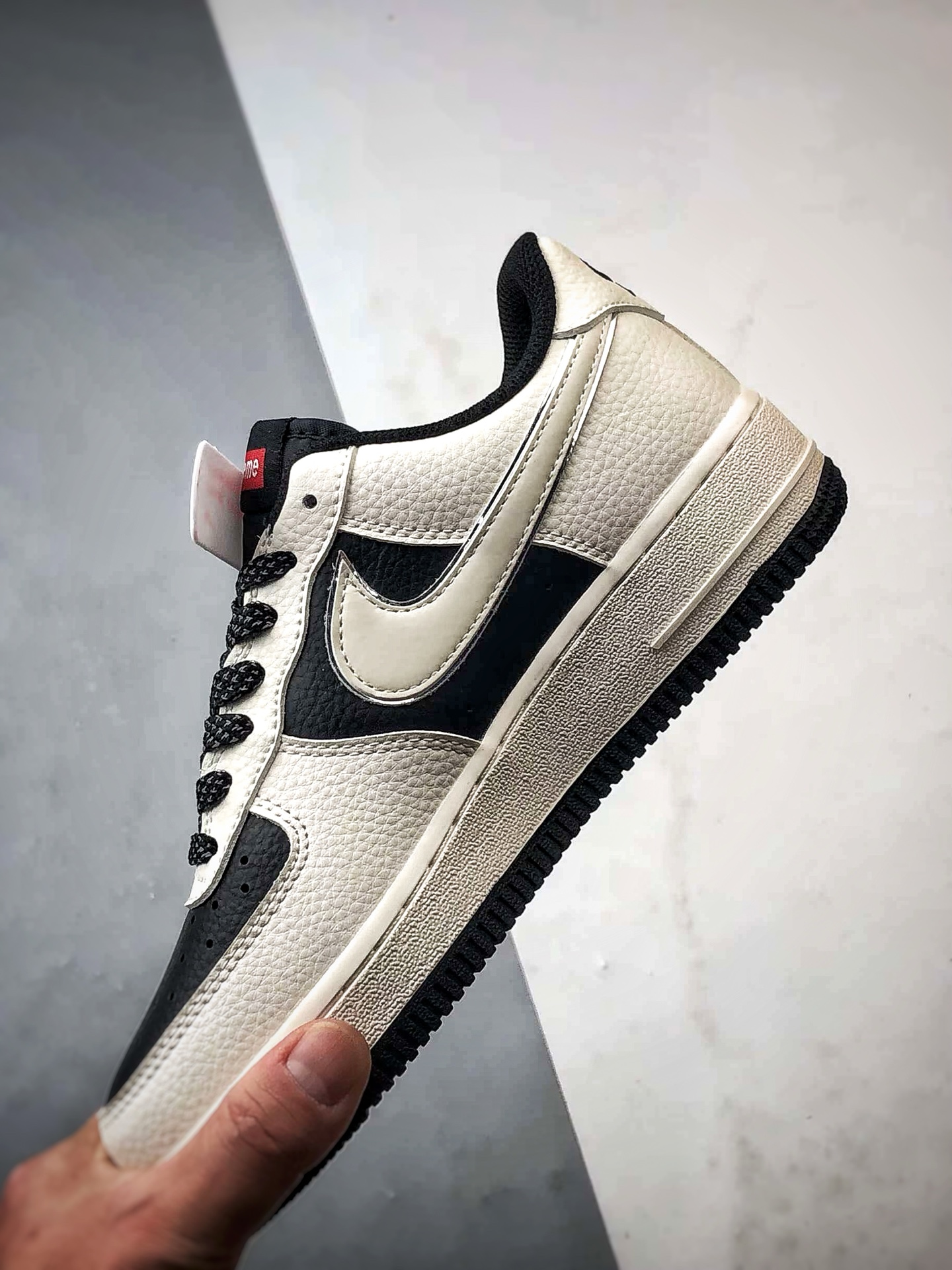 Sup x Air Force 1 Low 米白黑 HH7518-057