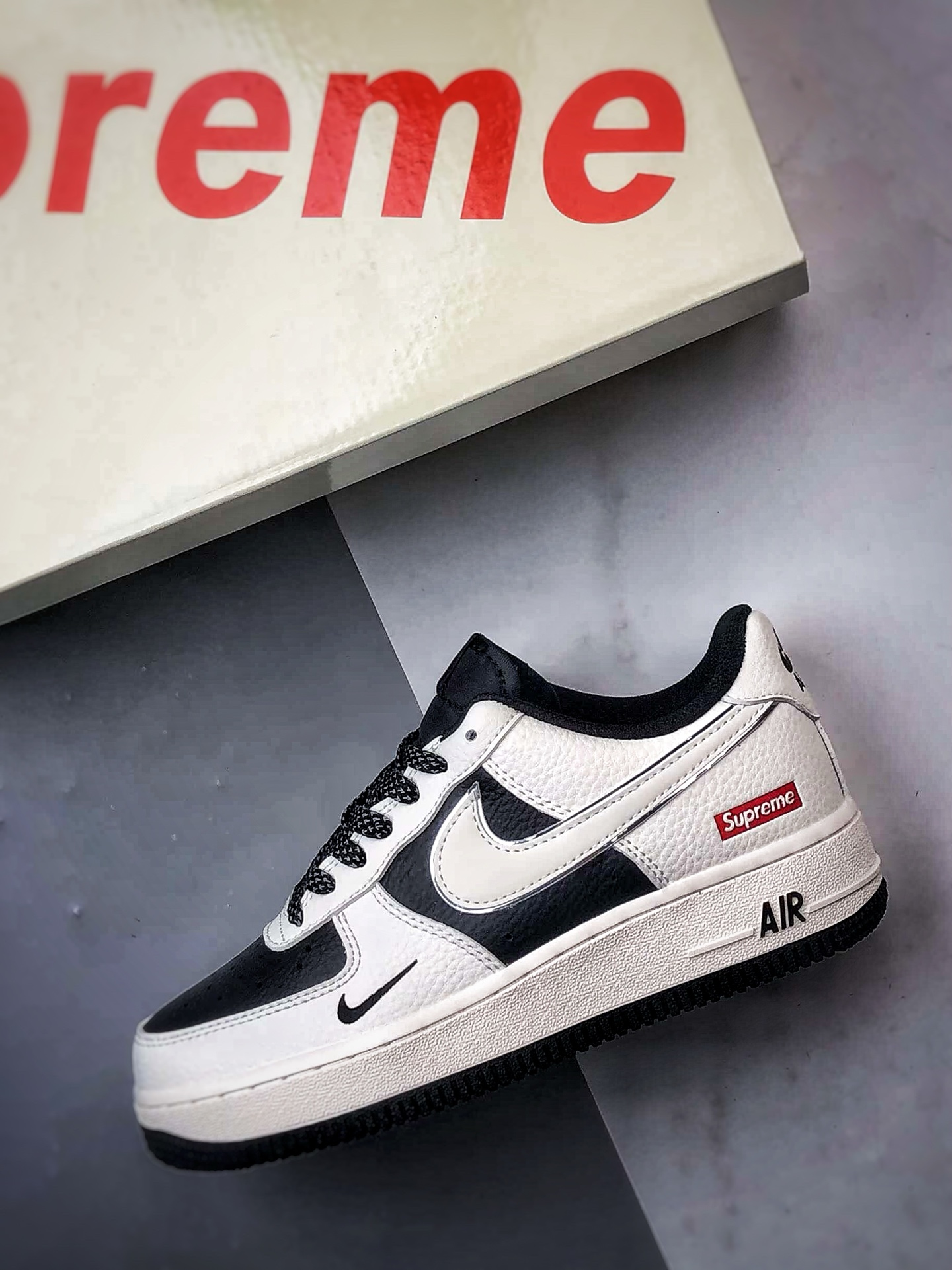 Sup x Air Force 1 Low 米白黑 HH7518-057