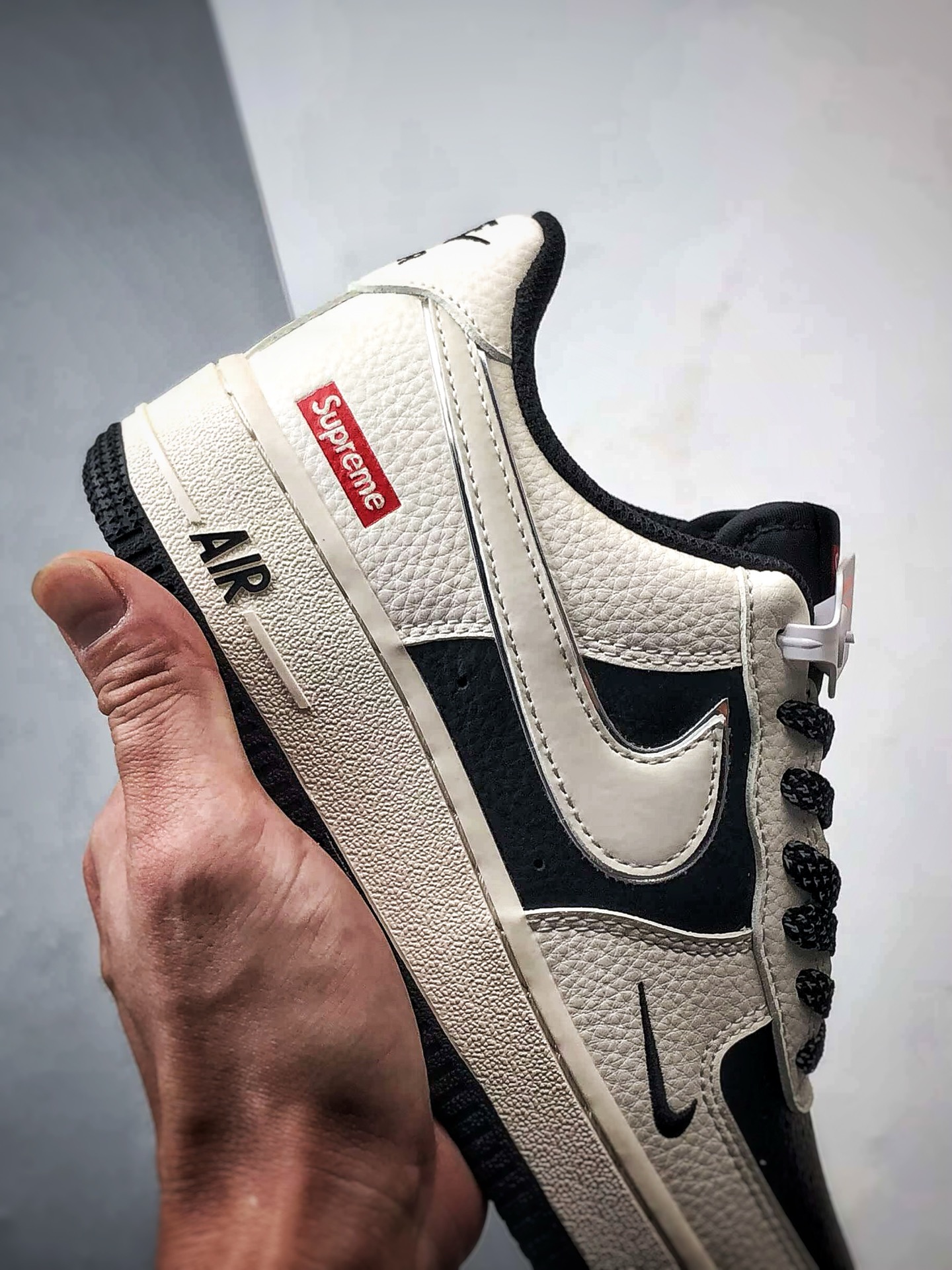 Sup x Air Force 1 Low 米白黑 HH7518-057