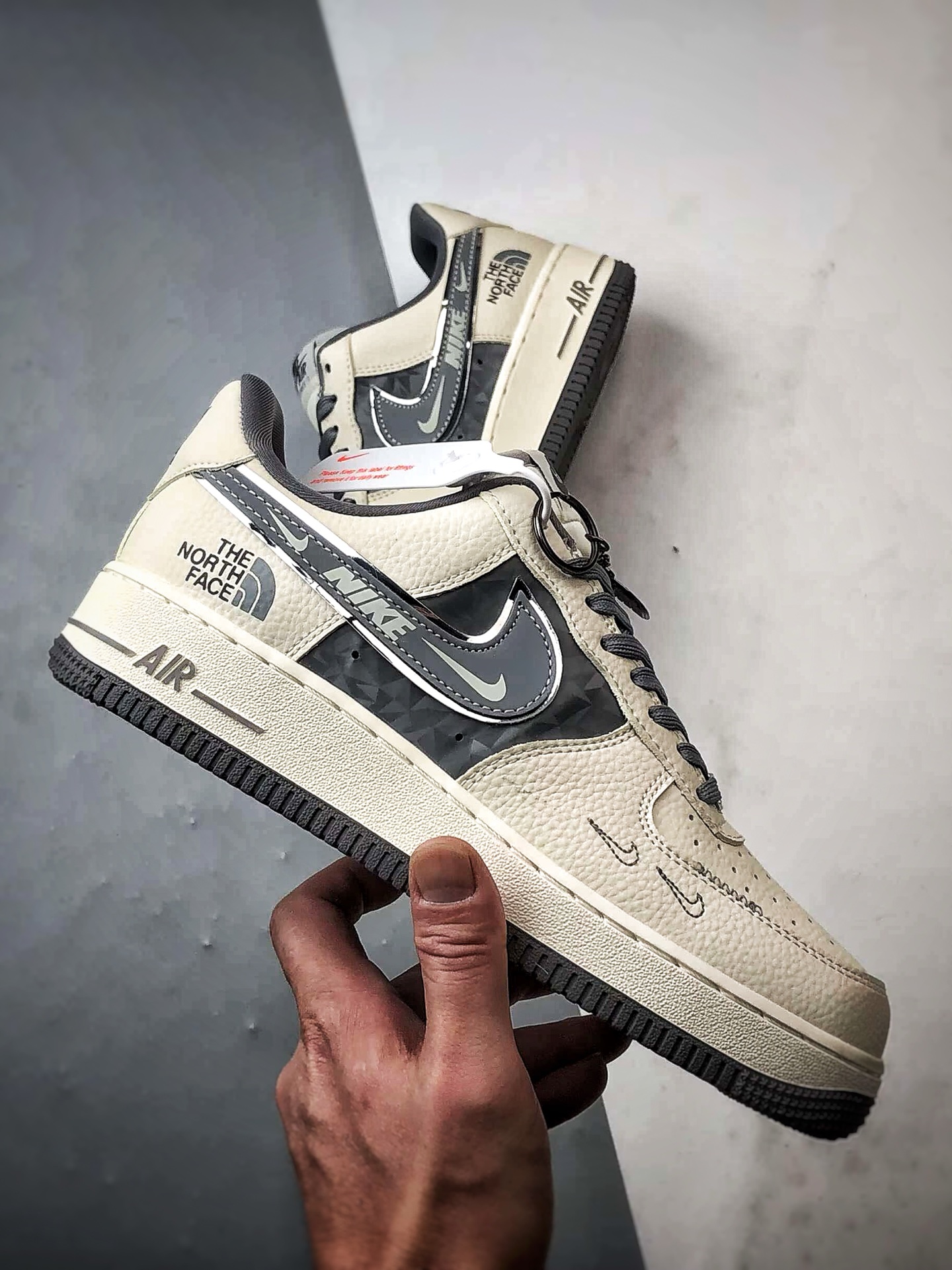 TNF x Air Force 1 Low 米白灰 DF0188-114