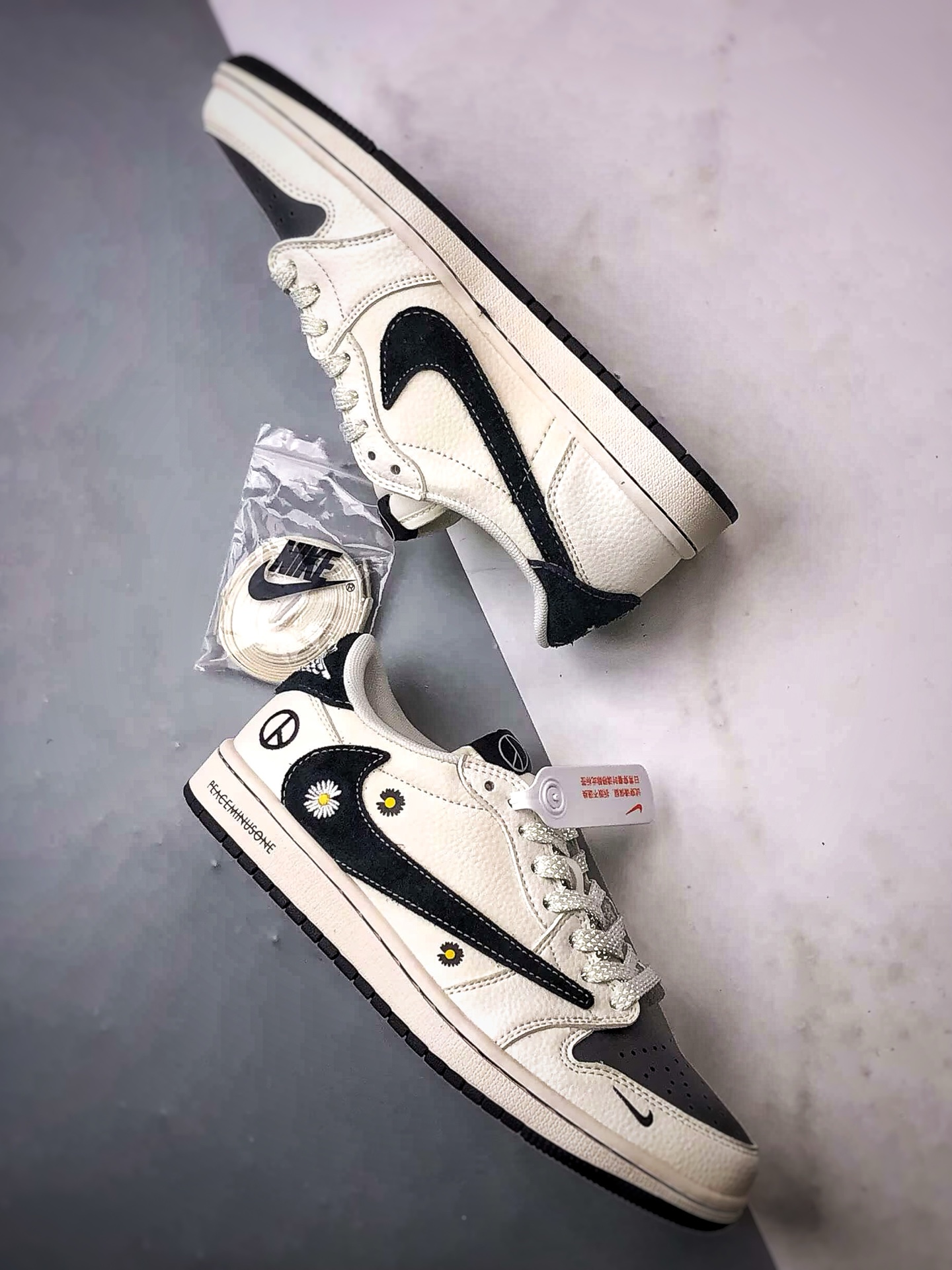 Air Jordan 1 Low ”高端定制” 小雏菊米灰黑倒钩 QW5088-207
