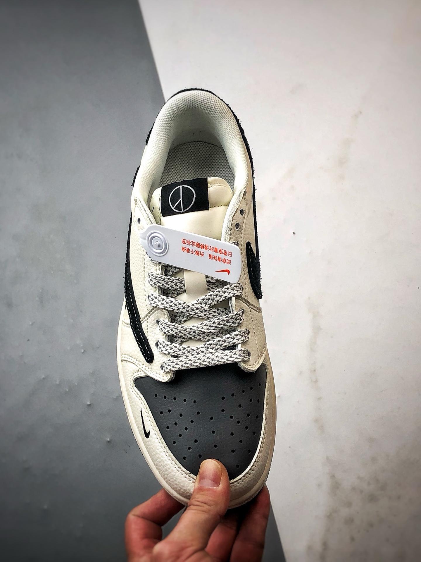 Air Jordan 1 Low ”高端定制” 小雏菊米灰黑倒钩 QW5088-207