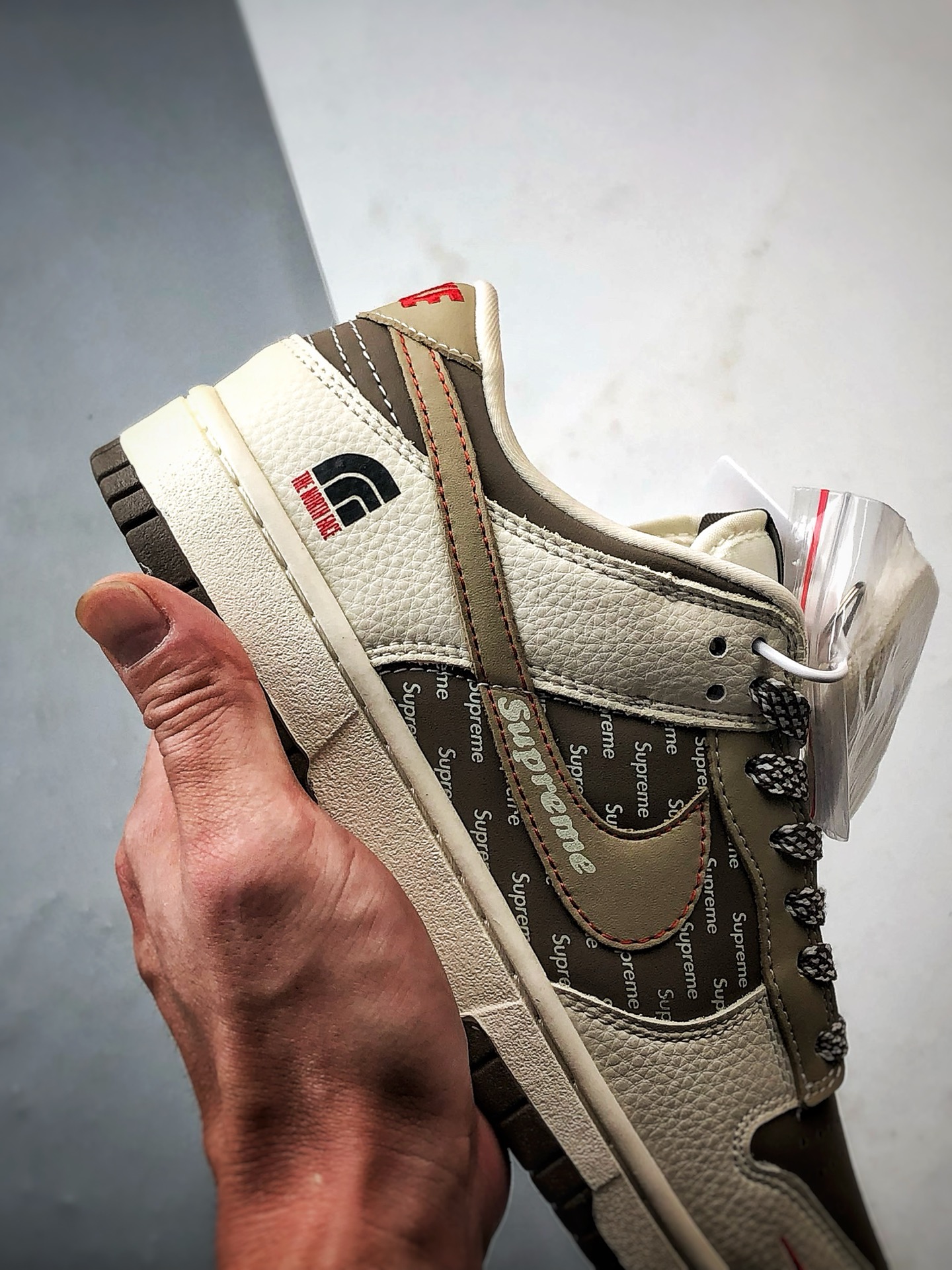 NK Dunk Low Retro ”DIY高端定制” Sup弹幕米白棕 低帮休闲运动板鞋 DG1988-012