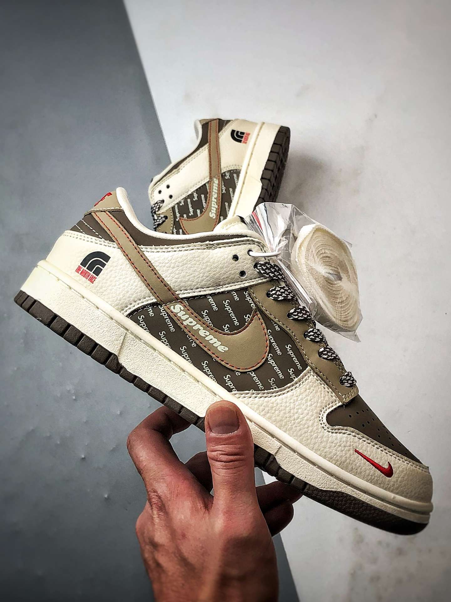 NK Dunk Low Retro ”DIY高端定制” Sup弹幕米白棕 低帮休闲运动板鞋 DG1988-012