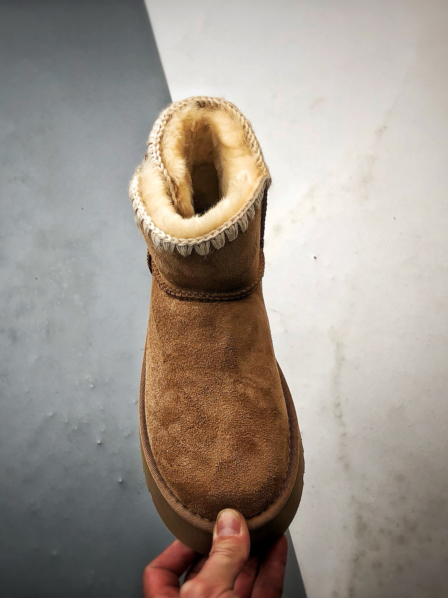 UGG Braided Wood 栗色 新款厚底侧边编织扣雪地靴 1150817-CHE UGG Braided Wood 栗色 新款厚底侧边编织扣雪地靴 1150817-CHE