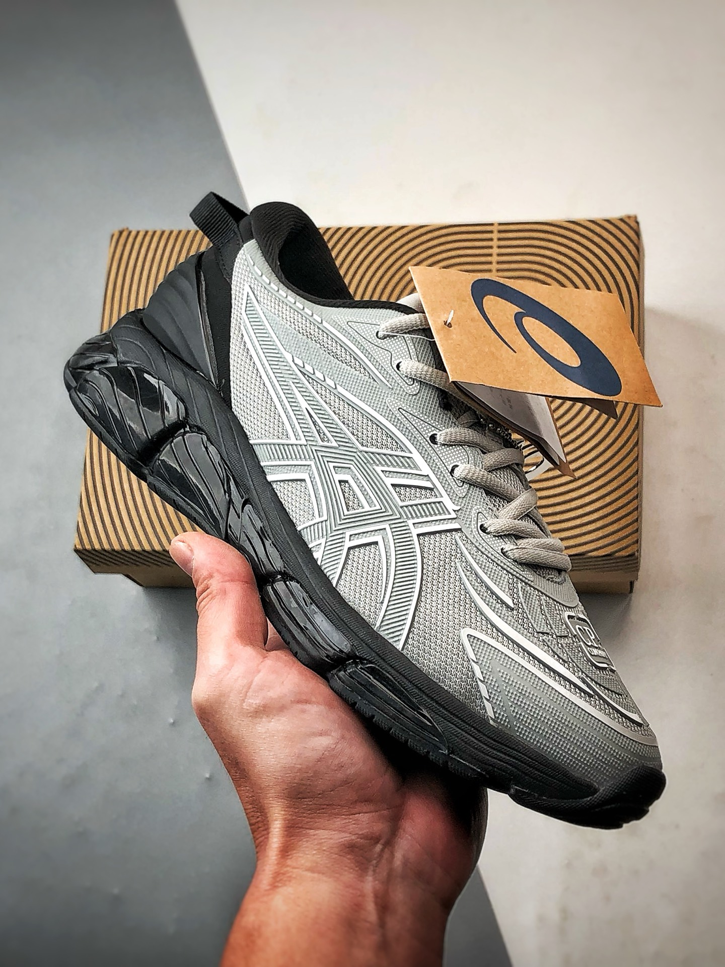 C.P.Company x Asics Gel-Quantum 360 银黑 亚瑟士量子系列硅胶回弹休闲运动跑步鞋 1203A507-020 C.P.Company x Asics Gel-Quantum 360 银黑 亚瑟士量子系列硅胶回弹休闲运动跑步鞋 1203A507-020