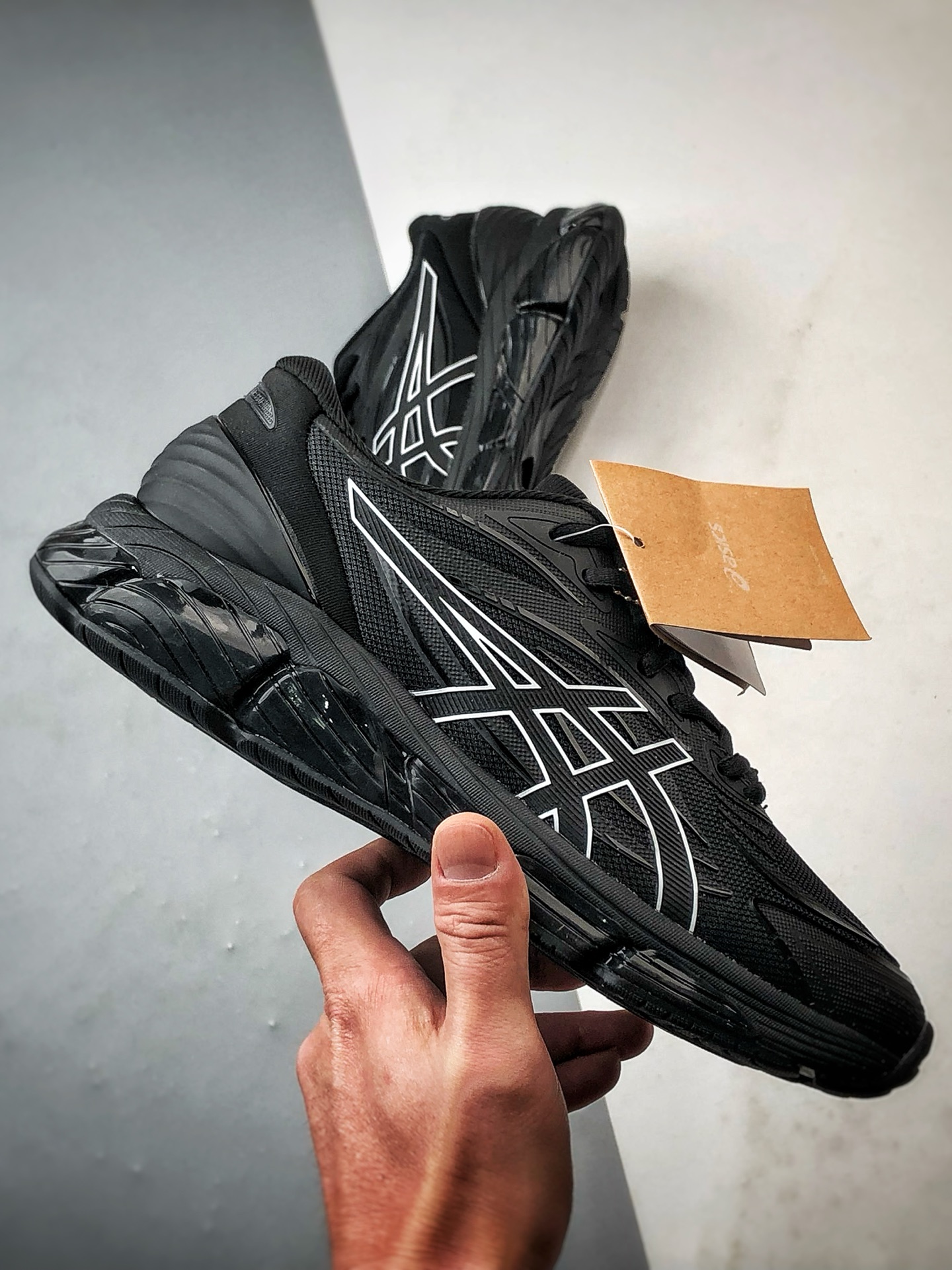 Asics Gel-Quantum 360 8 黑色 亚瑟士量子系列硅胶回弹休闲运动跑步鞋 1203A305-001 Asics Gel-Quantum 360 8 黑色 亚瑟士量子系列硅胶回弹休闲运动跑步鞋 1203A305-001