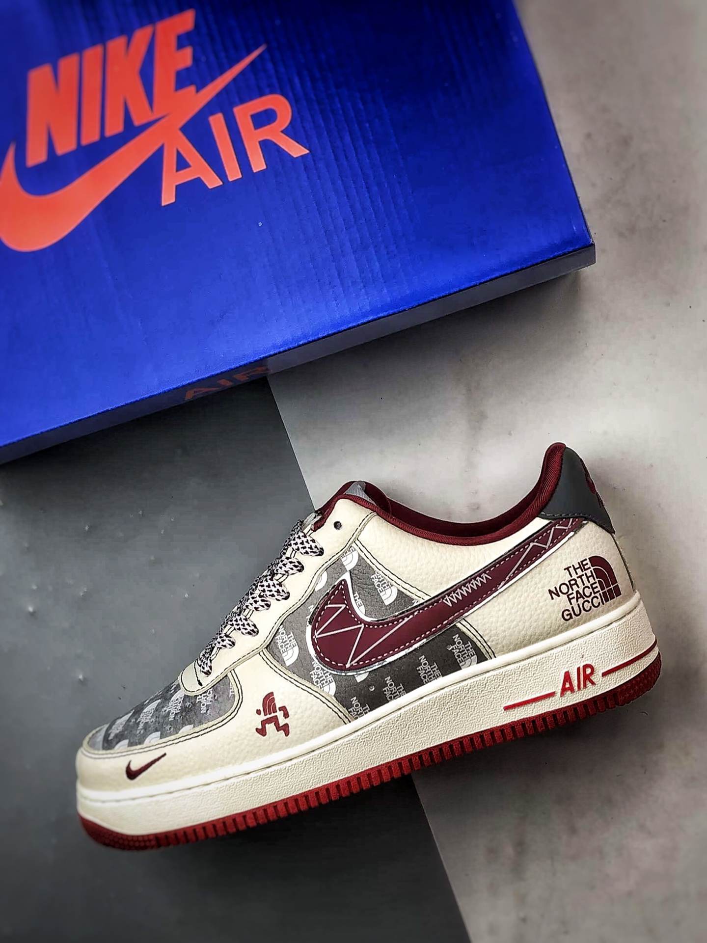 TNF x Air Force 1 Low 印花米灰红 SY1388-015