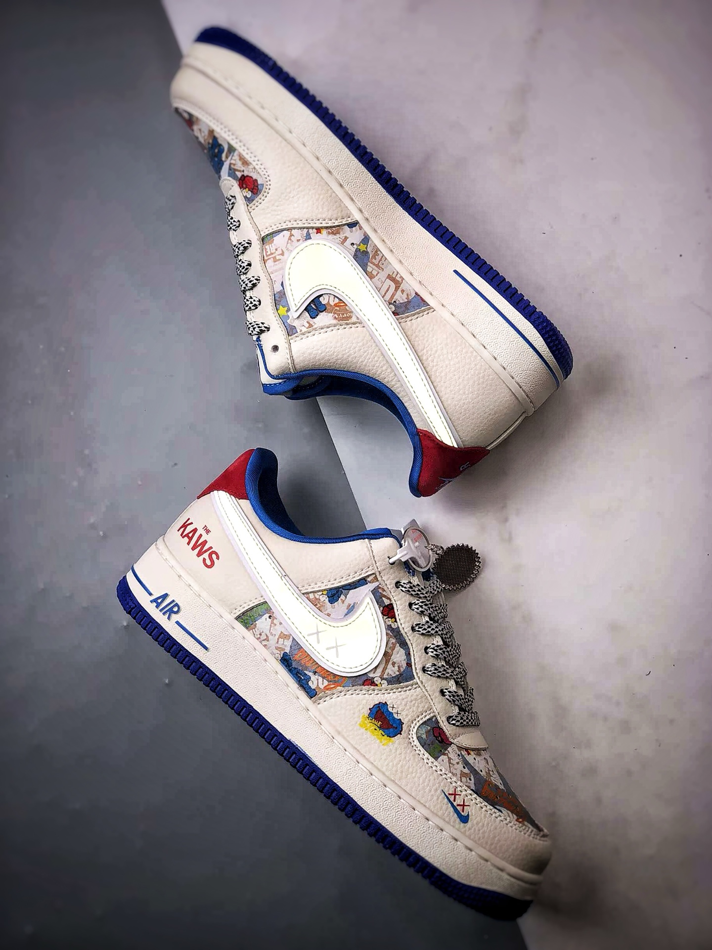 Kaws x Air Force 1 Low 涂鸦米蓝红 SY1388-017