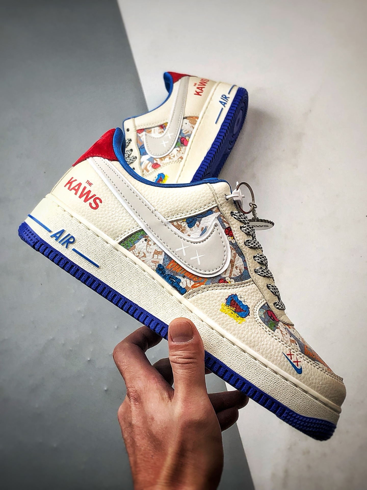 Kaws x Air Force 1 Low 涂鸦米蓝红 SY1388-017