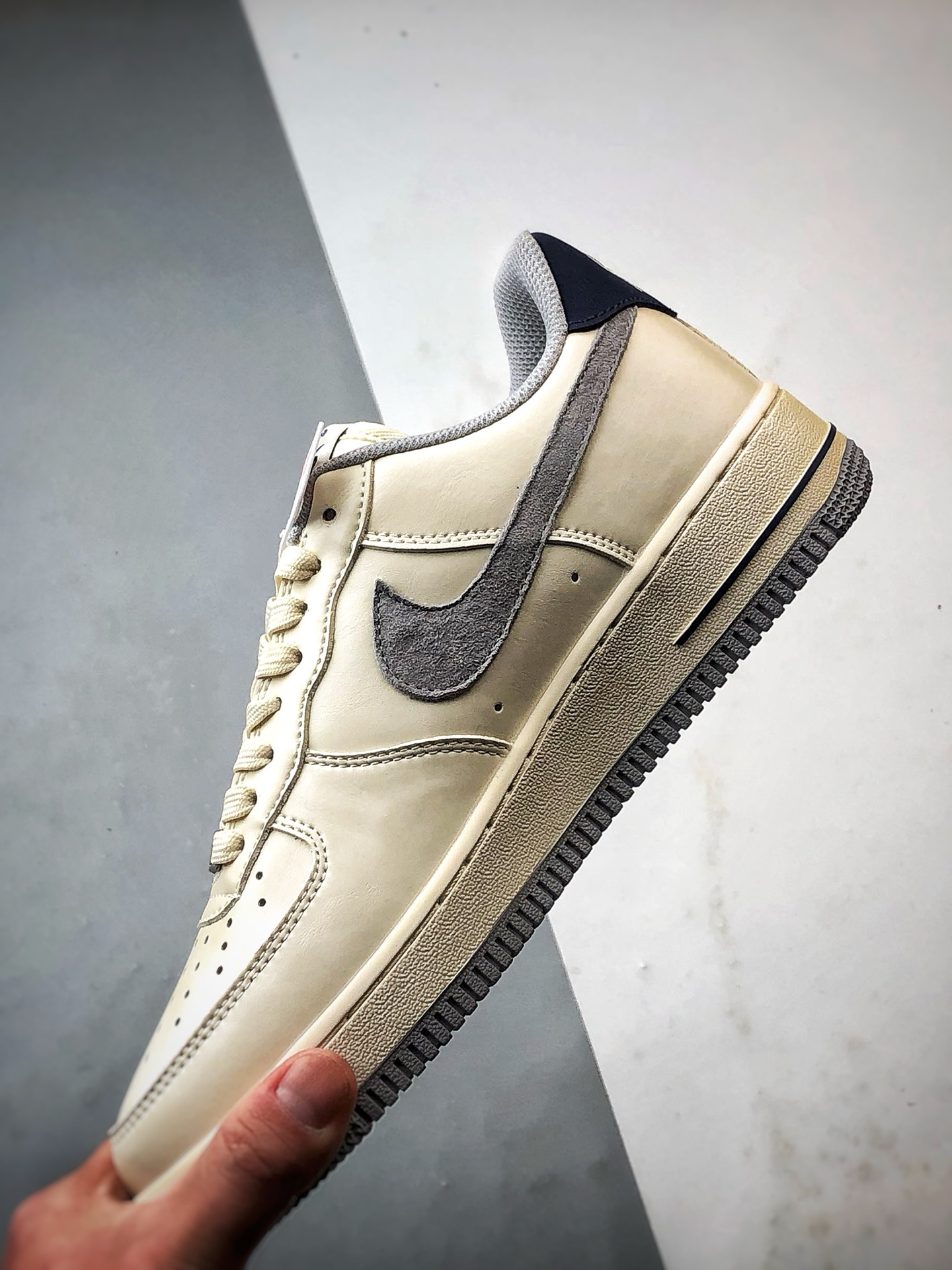 Air Force 1 Low 米灰藏蓝 NH0601-581