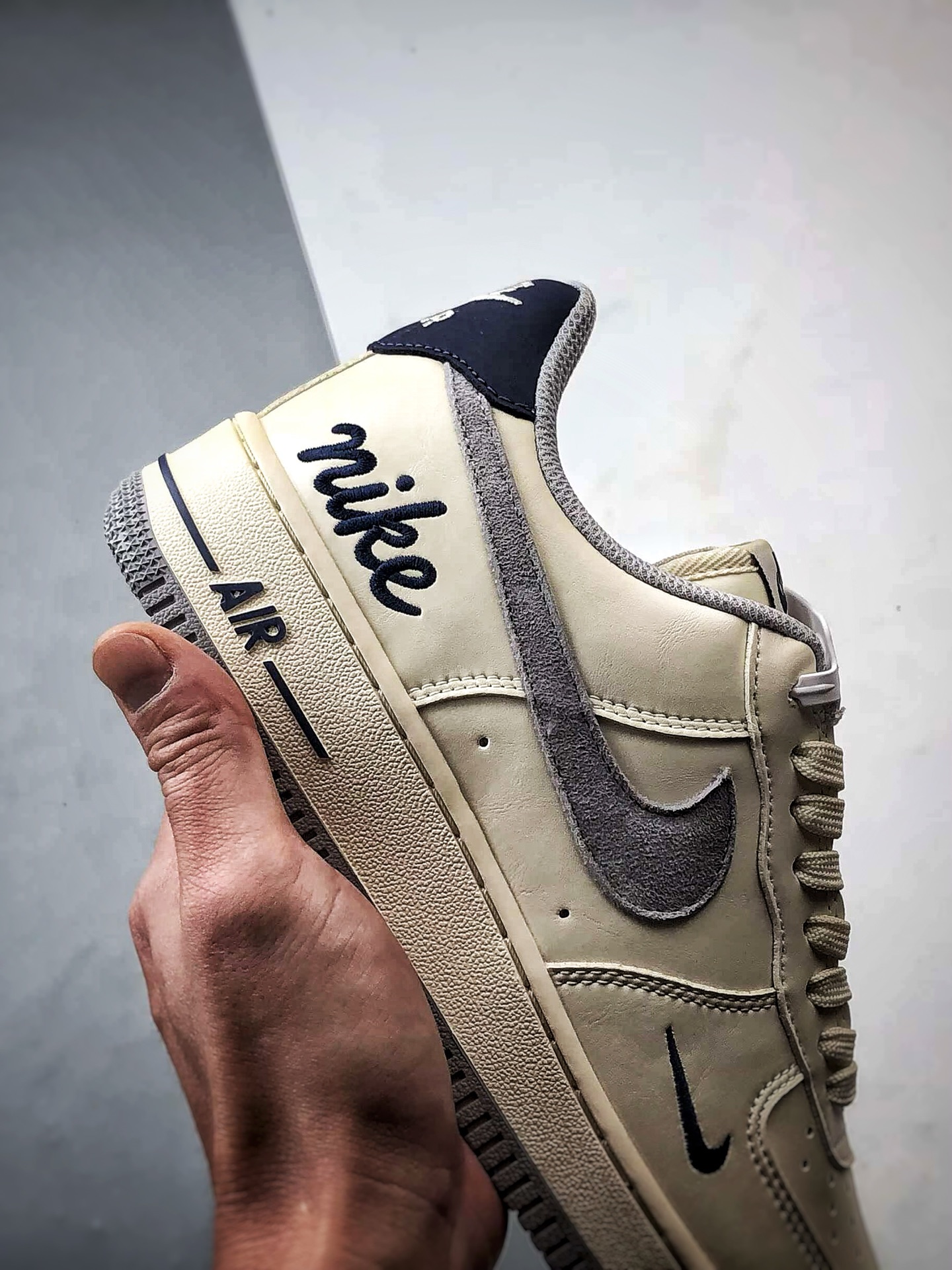 Air Force 1 Low 米灰藏蓝 NH0601-581