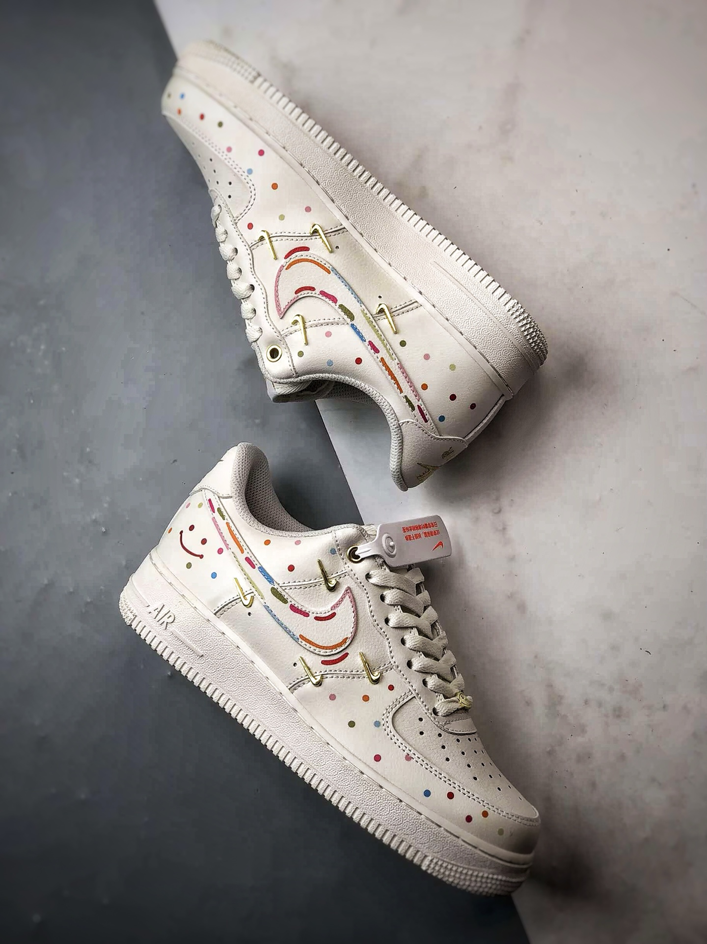 定制球鞋Air Force 1 Low 波点笑脸 米金四小钩 经典休闲运动板鞋 ZH0316-151