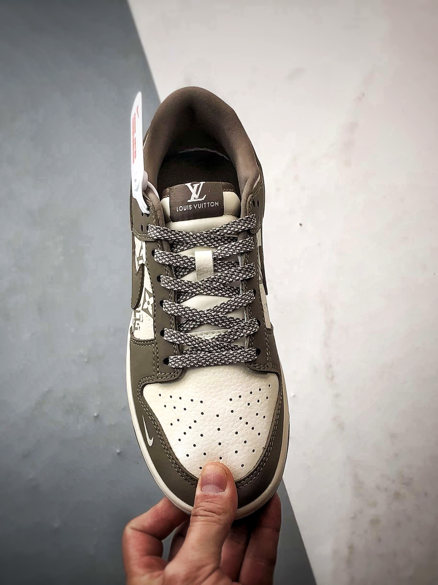 290 NK Dunk Low Retro ”DIY高端定制” LV涂鸦米白棕 低帮休闲运动板鞋 XD1588-239