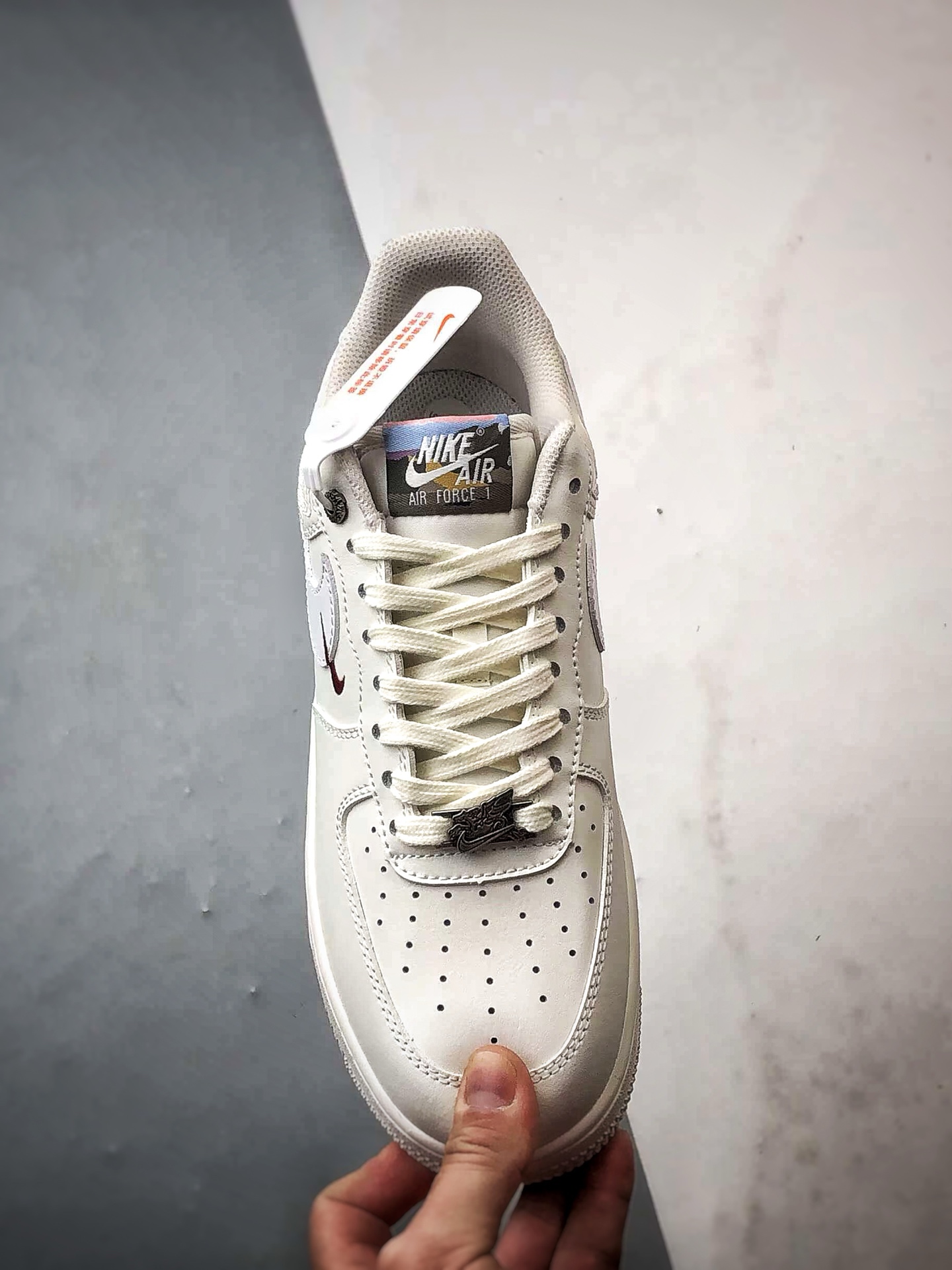 Air Force 1 Low 马年限定米白色 IQ1119-011