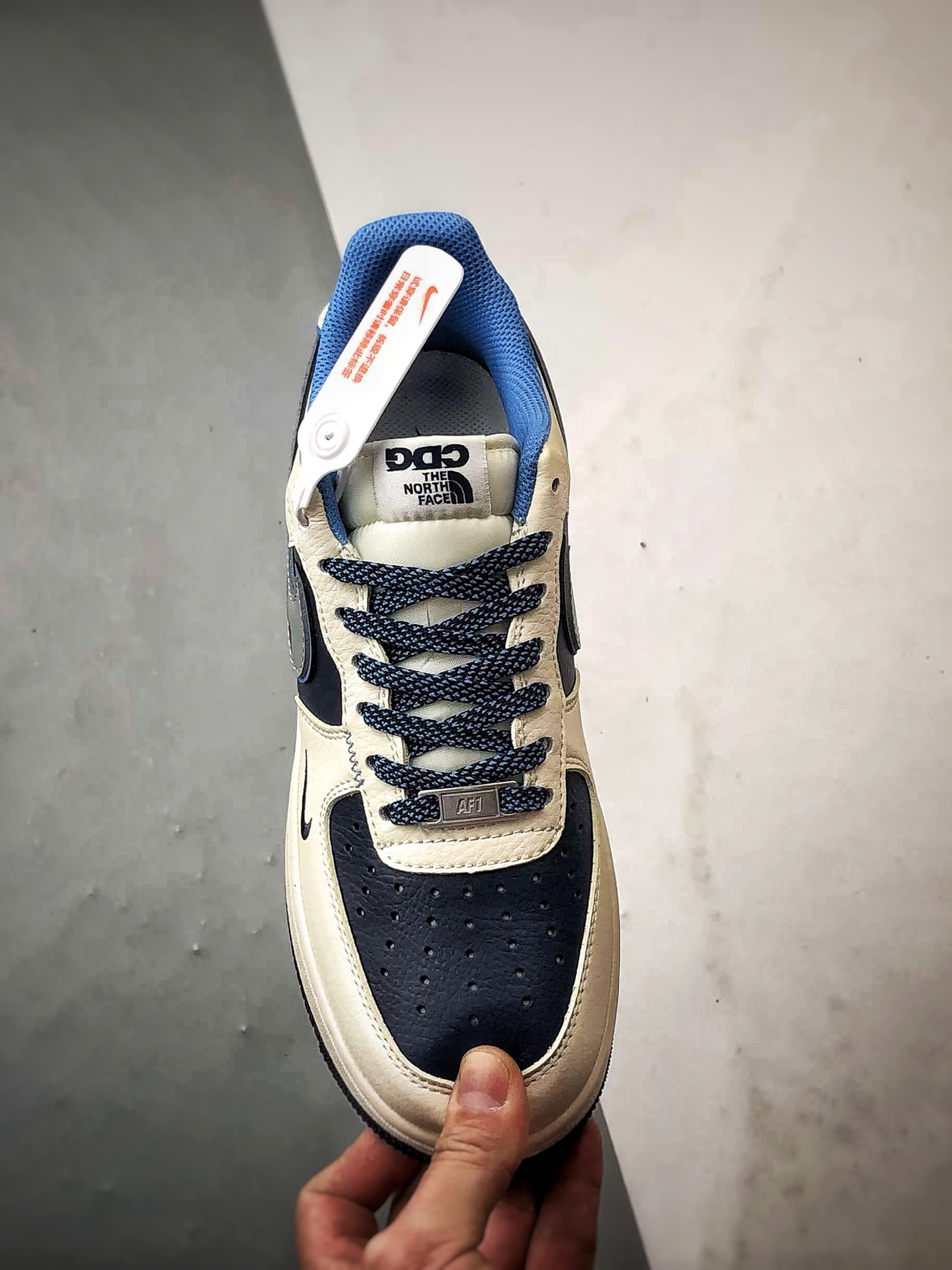 Air Force 1 '07 Low 米蓝灰 JP8048-067