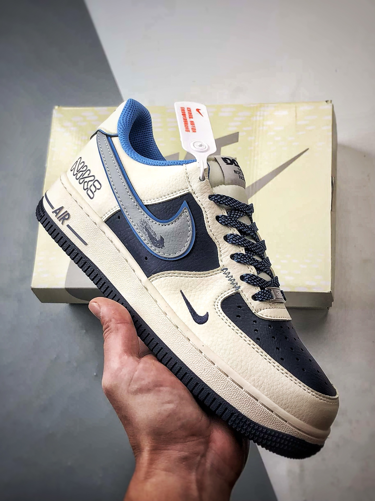 Air Force 1 ’07 Low 米蓝灰 JP8048-067