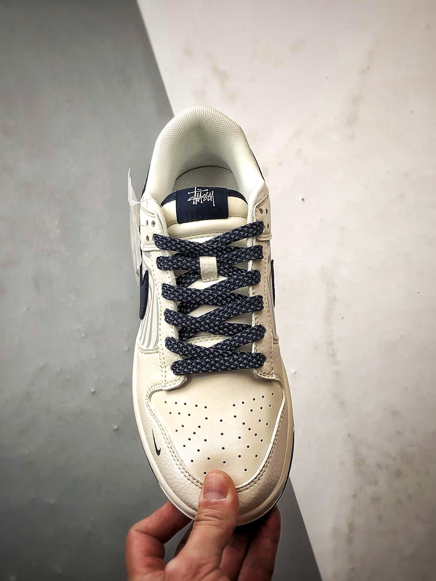 NK Dunk Low Retro ”DIY高端定制” 斯图西米白深蓝 低帮休闲运动板鞋 QW5836-030 NK Dunk Low Retro ”DIY高端定制” 斯图西米白深蓝 低帮休闲运动板鞋 QW5836-030