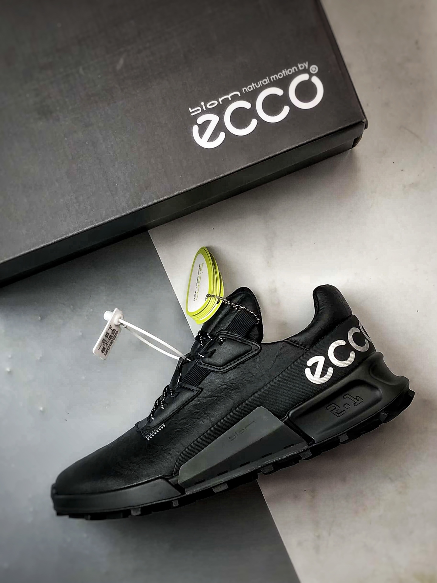 Ecco/爱步 健步BIOM2.1系列 防滑缓震透气运动越野跑步鞋 822854