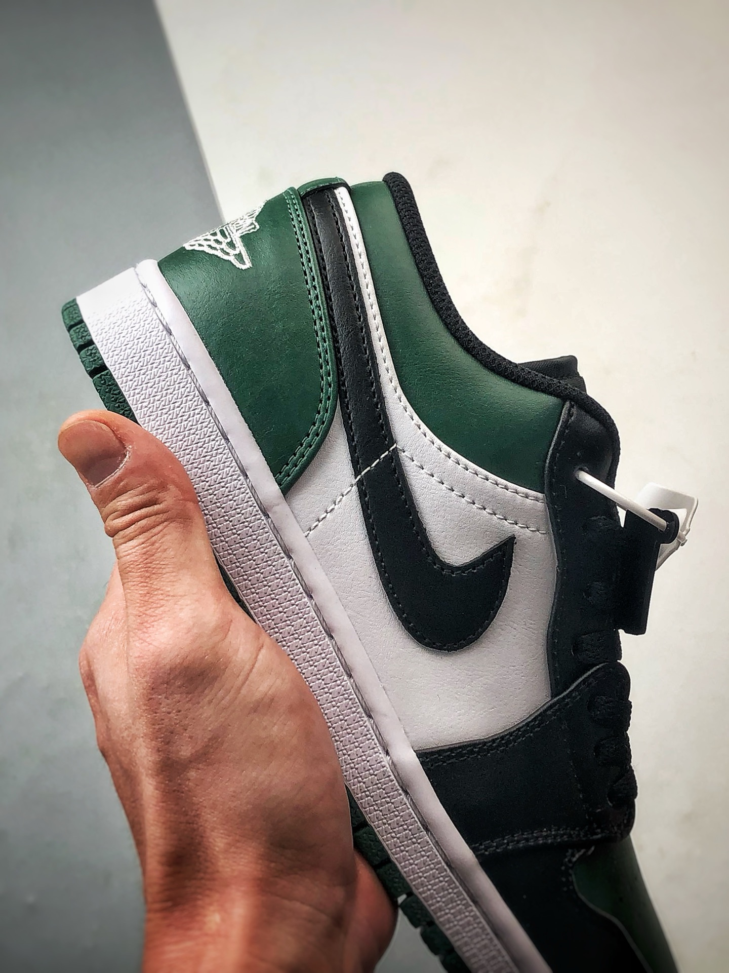 Air Jordan 1 Low 黑绿脚趾 553558-371