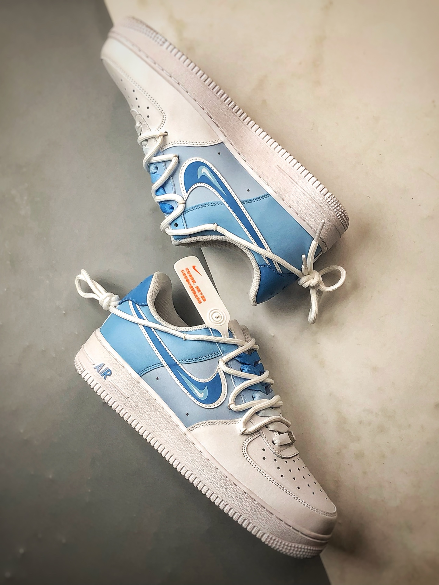 定制球鞋Air Force 1 Low 三钩渐变 蓝白解构 经典休闲运动板鞋 CD2288-951