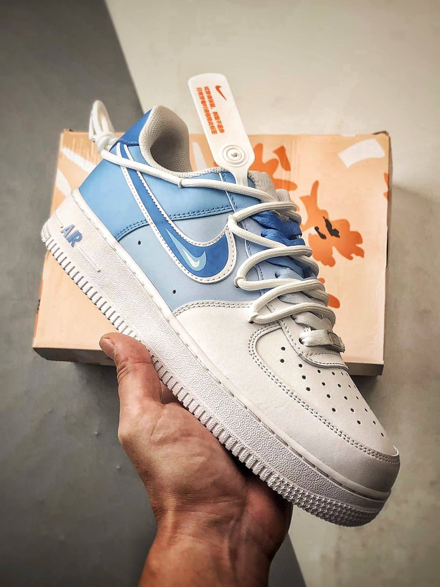 定制球鞋Air Force 1 Low 三钩渐变 蓝白解构 经典休闲运动板鞋 CD2288-951