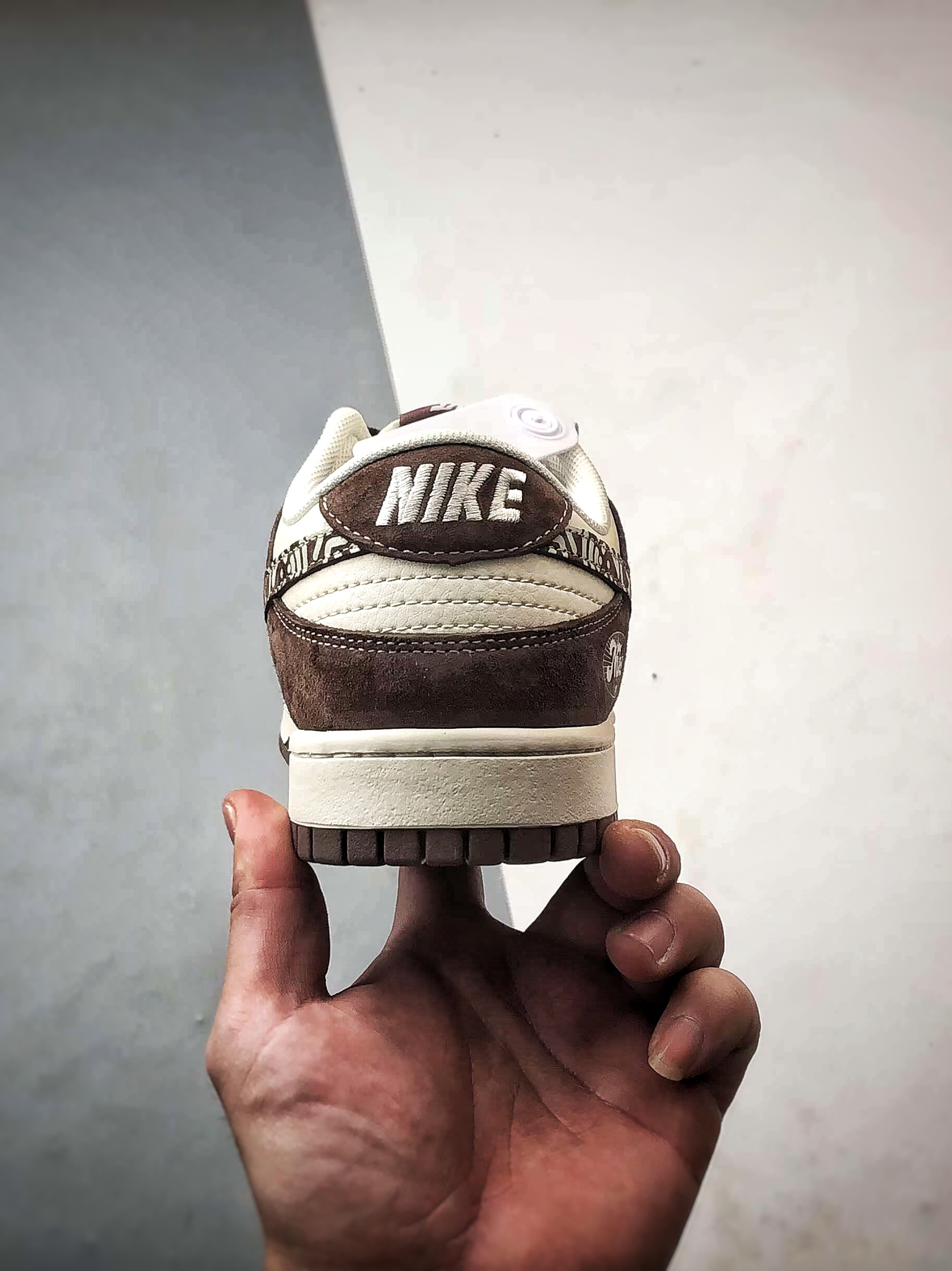 NK Dunk Low Retro ”DIY高端定制” 猪八米白棕印花钩 低帮休闲运动板鞋 XD1588-240