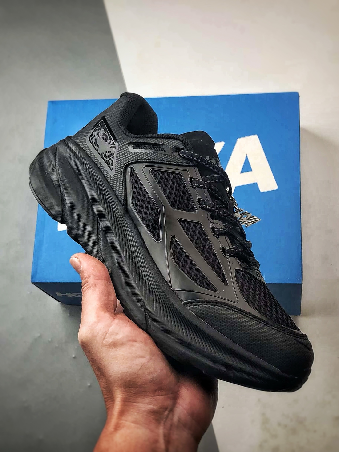 Hoka One One U CliftOne9 黑色 克利夫顿9代厚底网织轻量运动慢跑鞋 1155370-BBNB